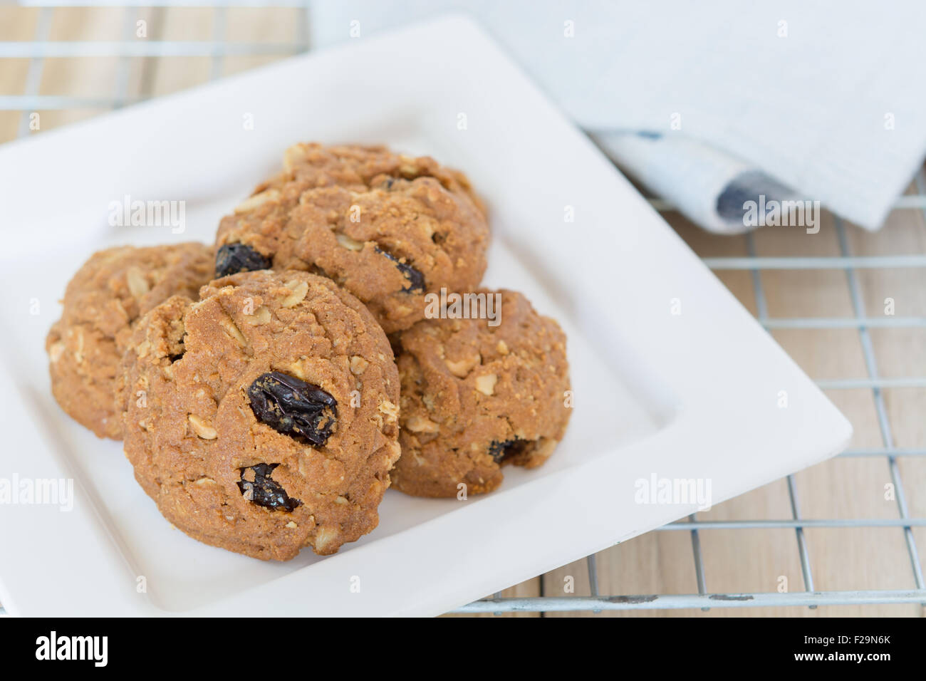 Raisin cookies caseros, sabrosas galletas para una merienda Foto de stock