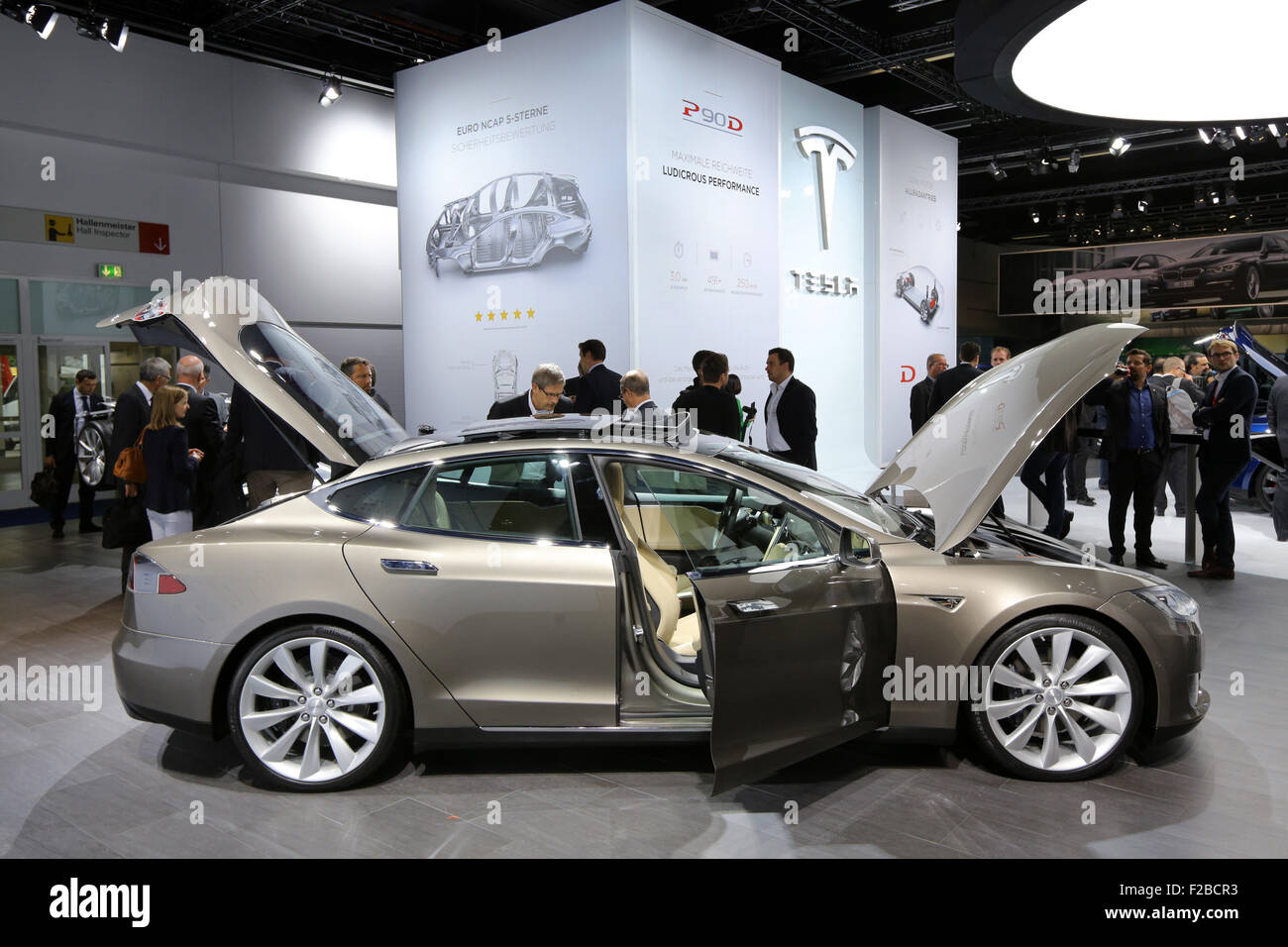 Es visto por delante en el 66º Salón Internacional del Automóvil IAA 2015 (Internationale Automobil Ausstellung IAA) en Frankfurt/Main, Germà Foto de stock