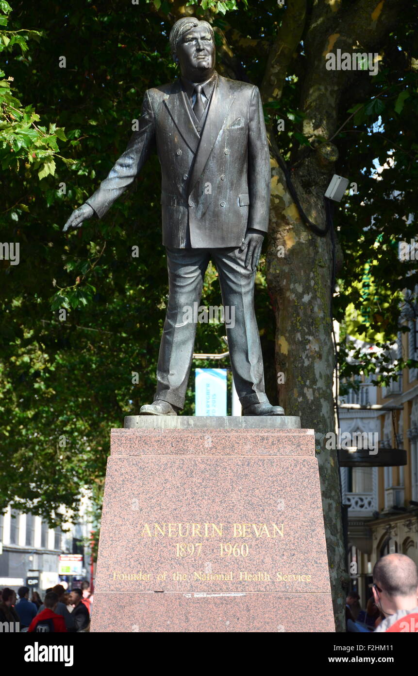 Estatua de Cardiff Aneurin Bevan Foto de stock