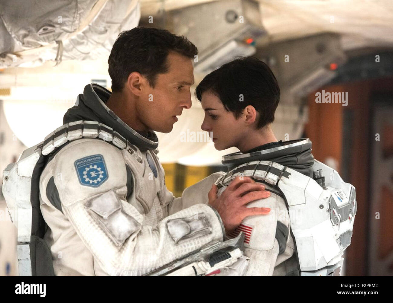 INTERSTELLAR 2014 película de Warner Bros con Anne Hathaway y Matthew McConaughey Foto de stock