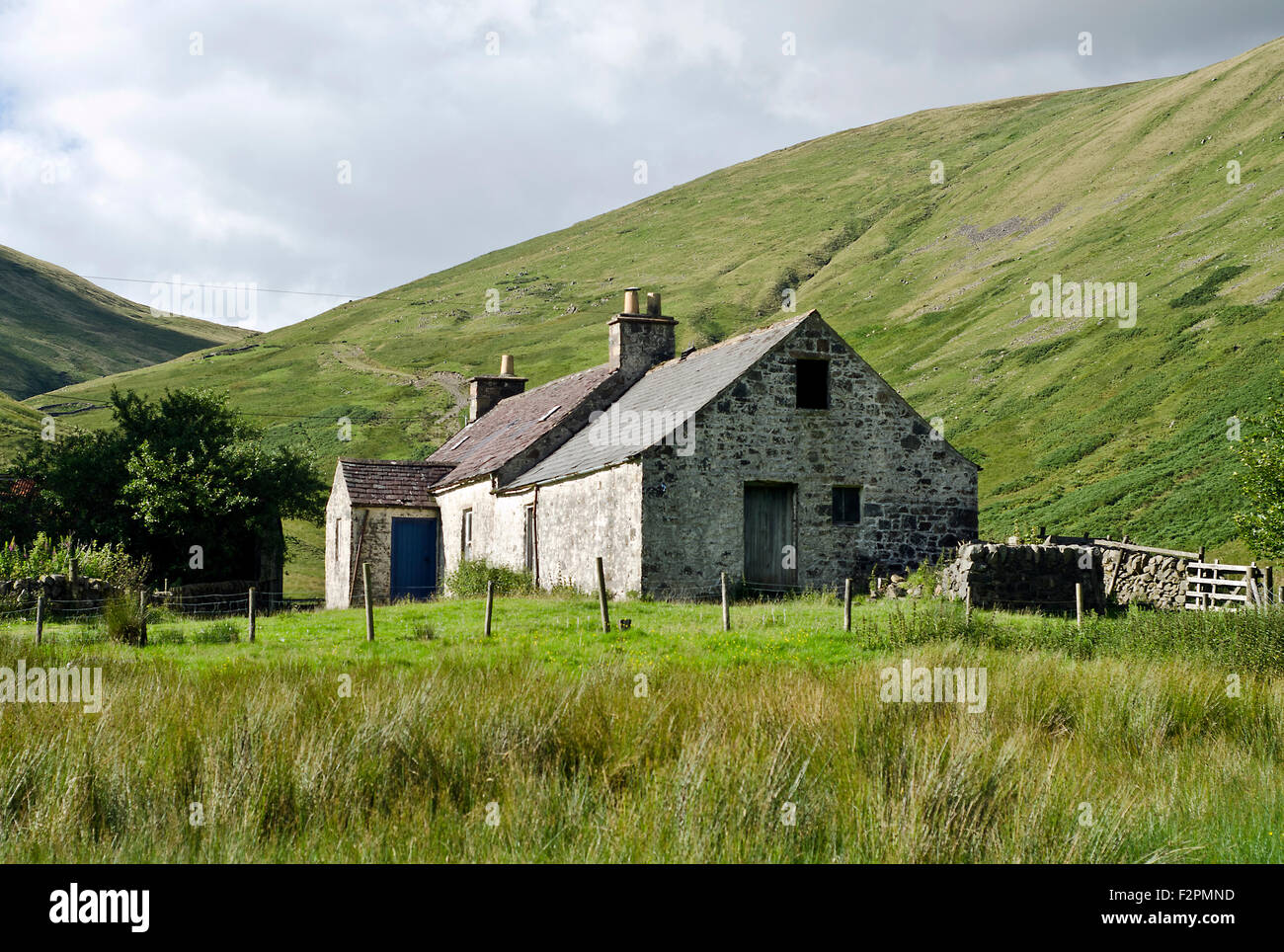 Casa cerca de Sanquhar, camino de montaña del Sur ,Escocia Foto de stock
