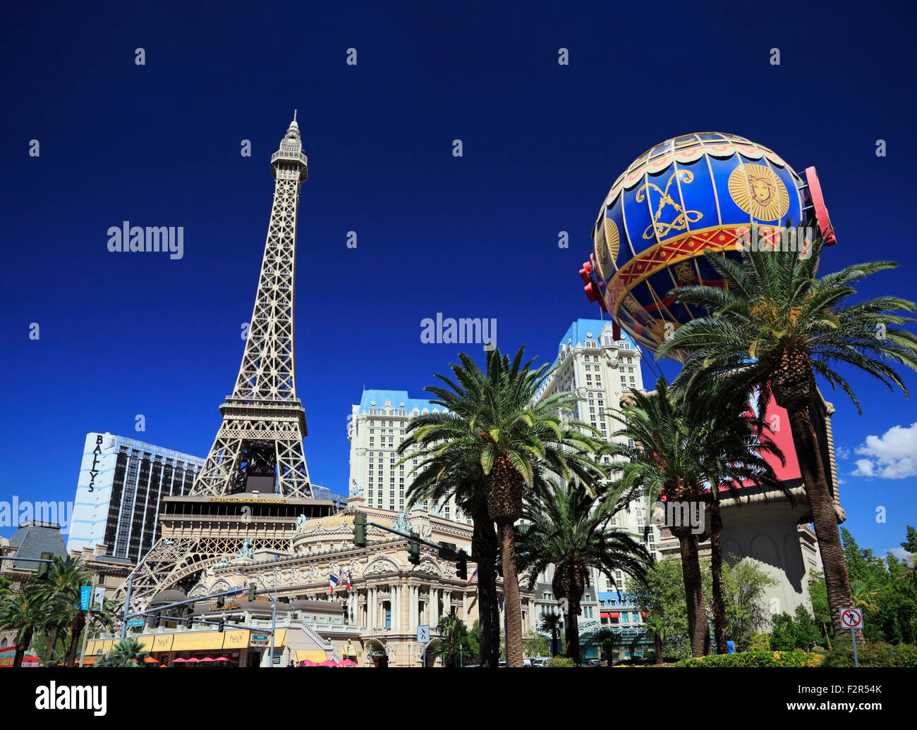 Las Vegas - 20 De Mayo De 2013 - París Hotel El 20 De Mayo De 2013 En Las Vegas  Paris Abrió En Septiembre De 1999 Con 2.915 Habitaciones Fotos, retratos,  imágenes