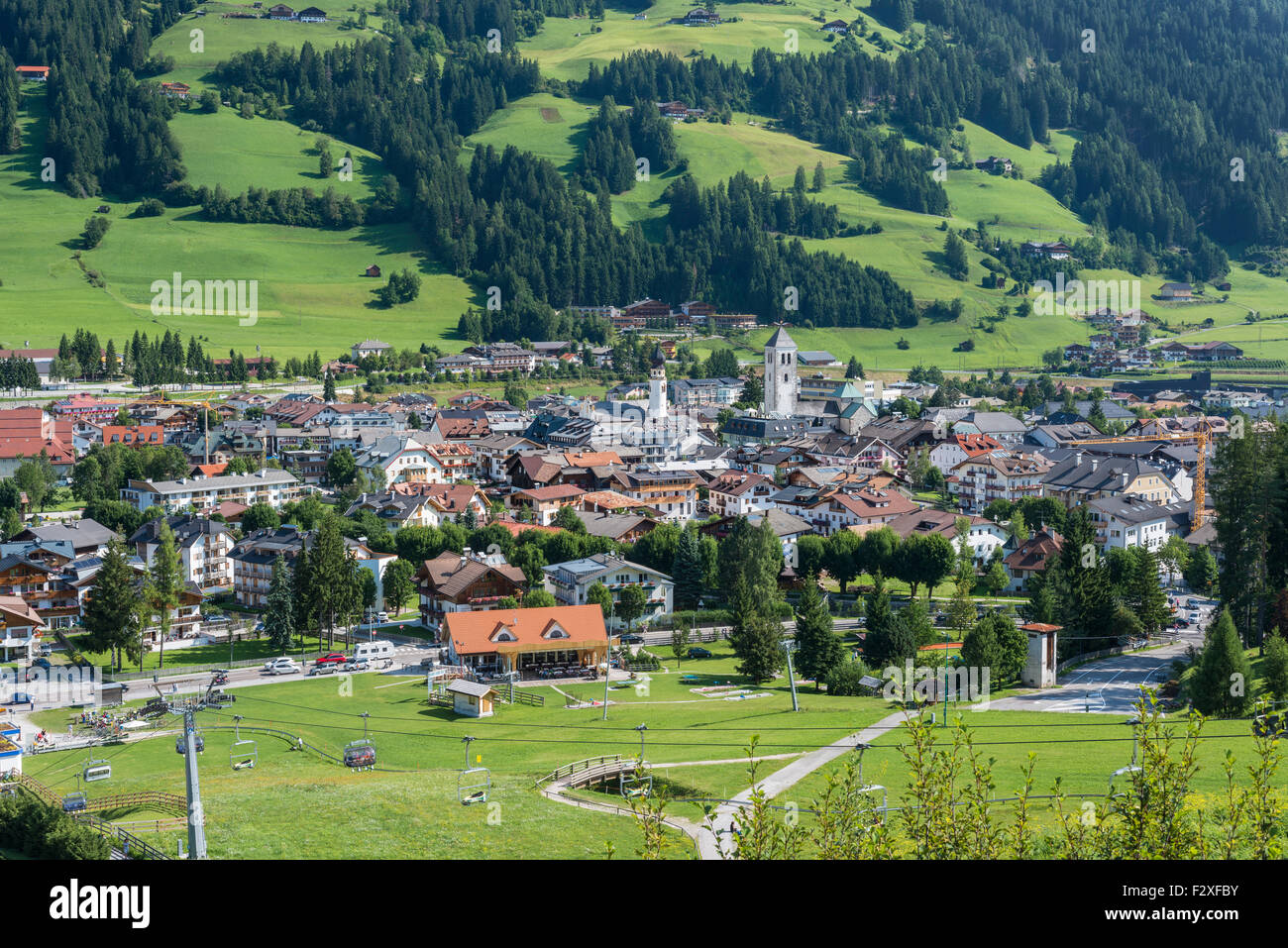 Innchen o San Cándido, dolomitas, Trentino-Alto Adigio, provincia de Tirol del Sur, Italia Foto de stock