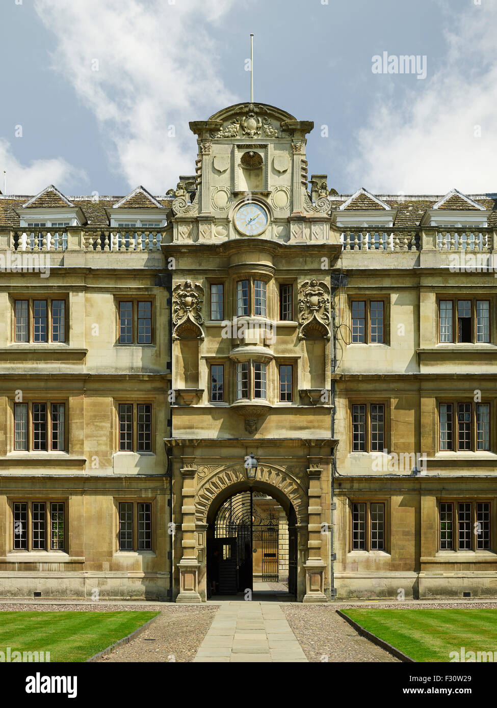 Clare College, Universidad de Cambridge (antiguo Tribunal gatehouse Foto de stock