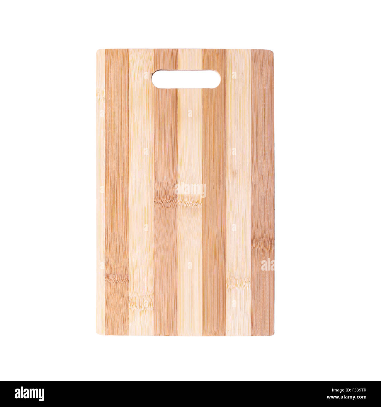 Nueva placa de corte hecha de bambú rayas tablones aislado sobre fondo blanco. Foto de stock