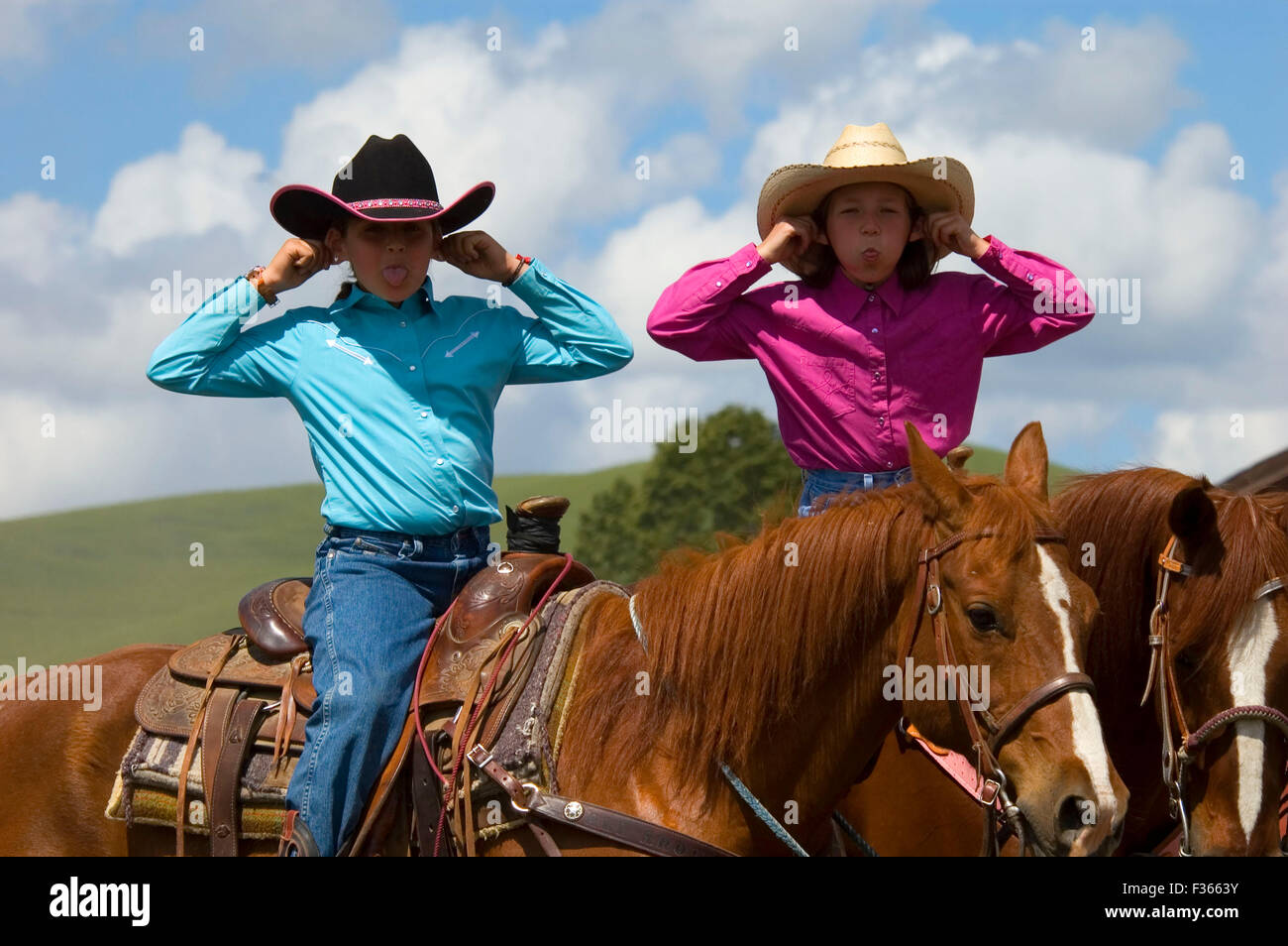Jr chicas fotografías e imágenes de alta resolución Alamy