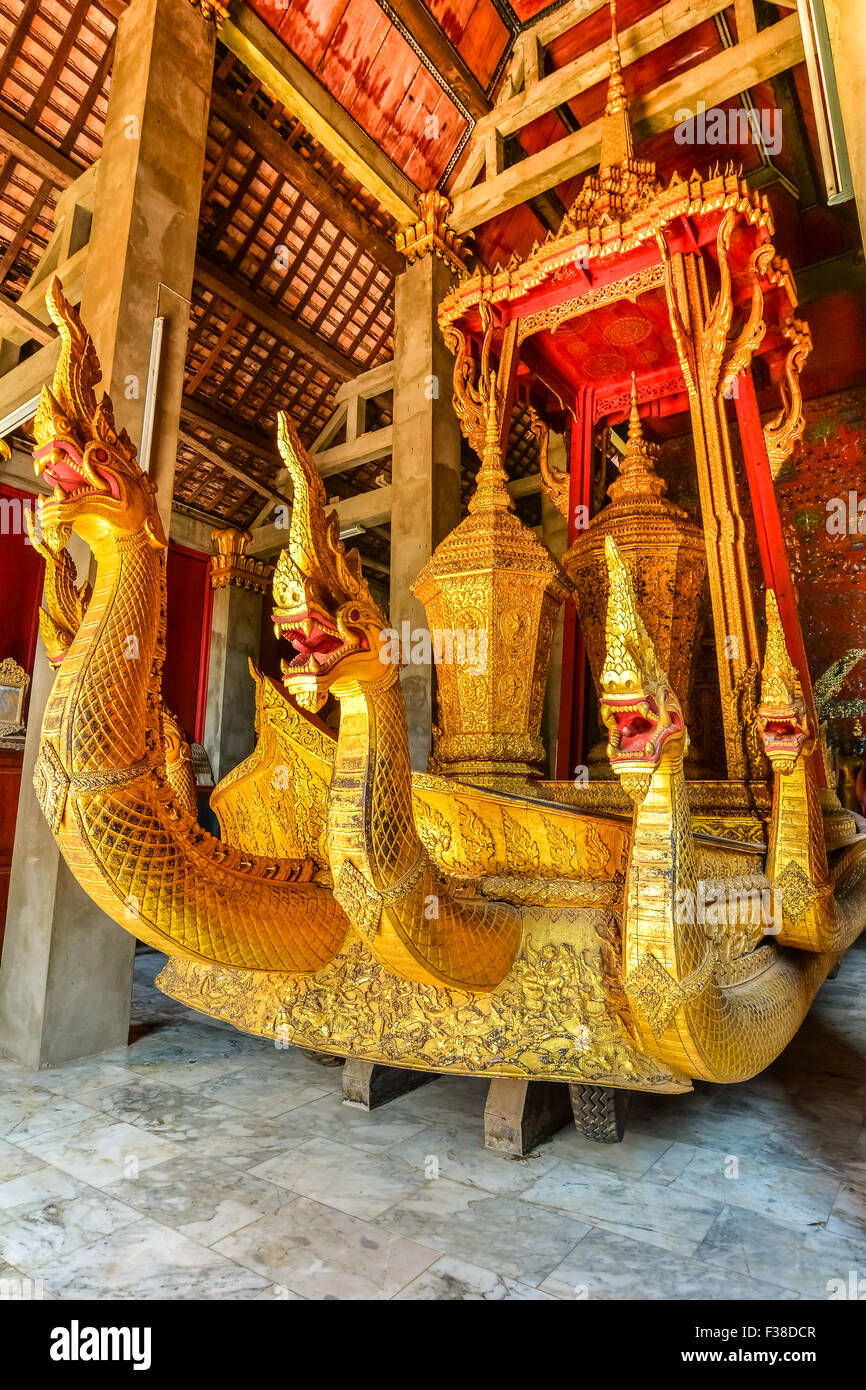 Wat Xieng Thong detalle en Luang Prabang, Laos, Asia Foto de stock