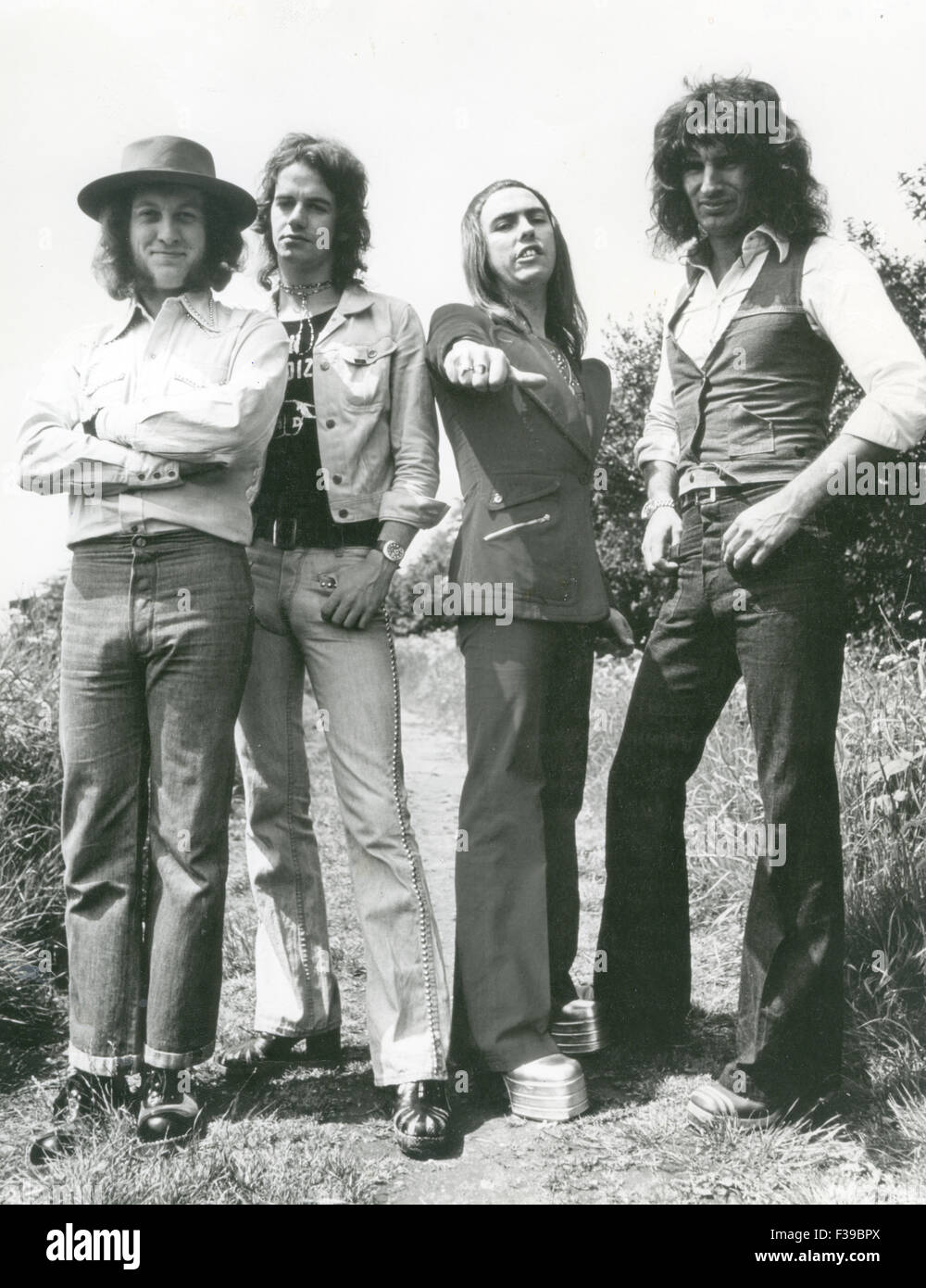 SLADE, grupo de pop británico sobre 1973. Desde la izquierda: Noddy Holder, Jim Lea, Dave Hill, Don Powell Foto de stock