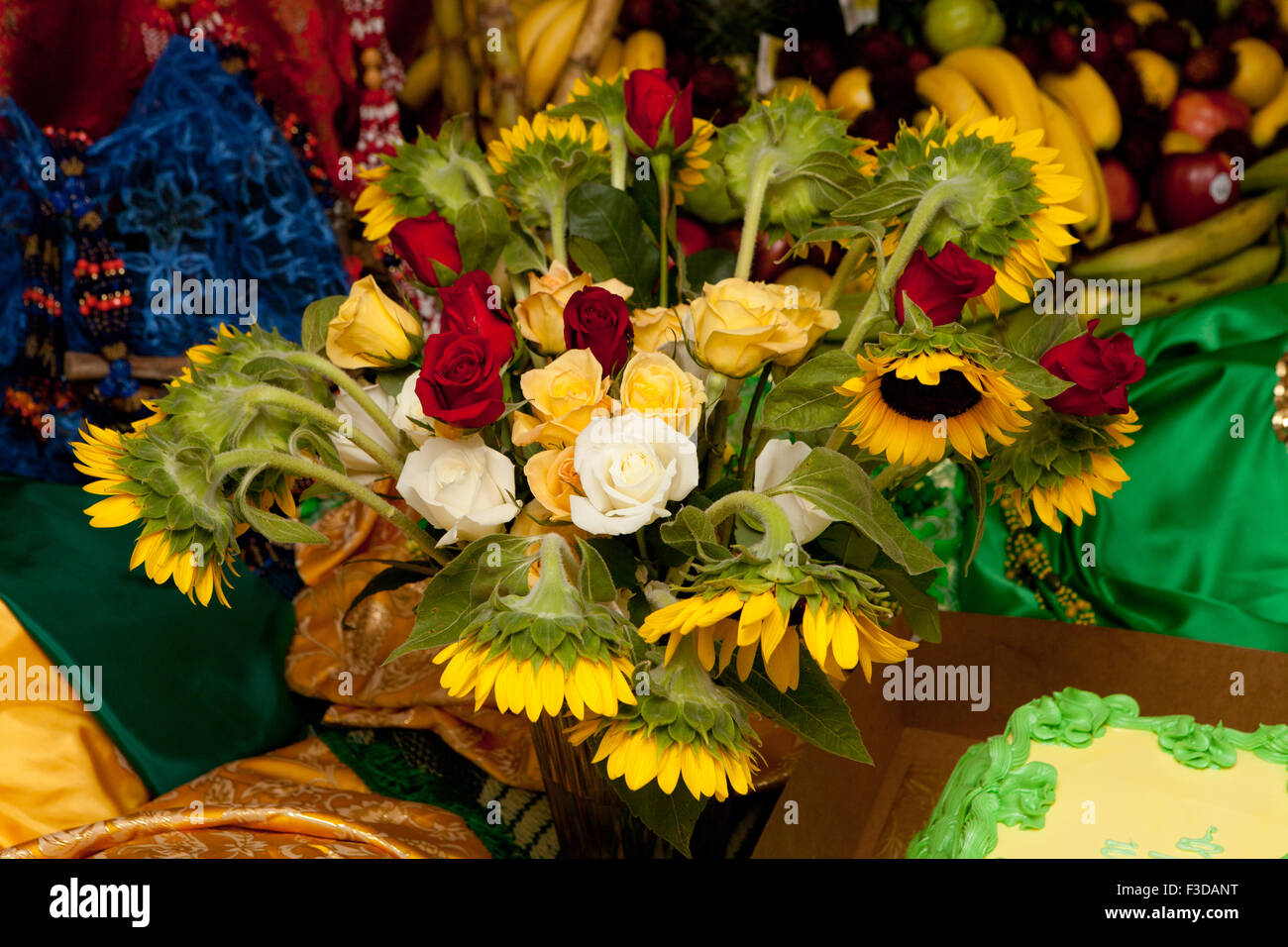 Eleggua fotografías e imágenes de alta resolución - Alamy Eleggua fotografías e imágenes de alta resolución - Alamy