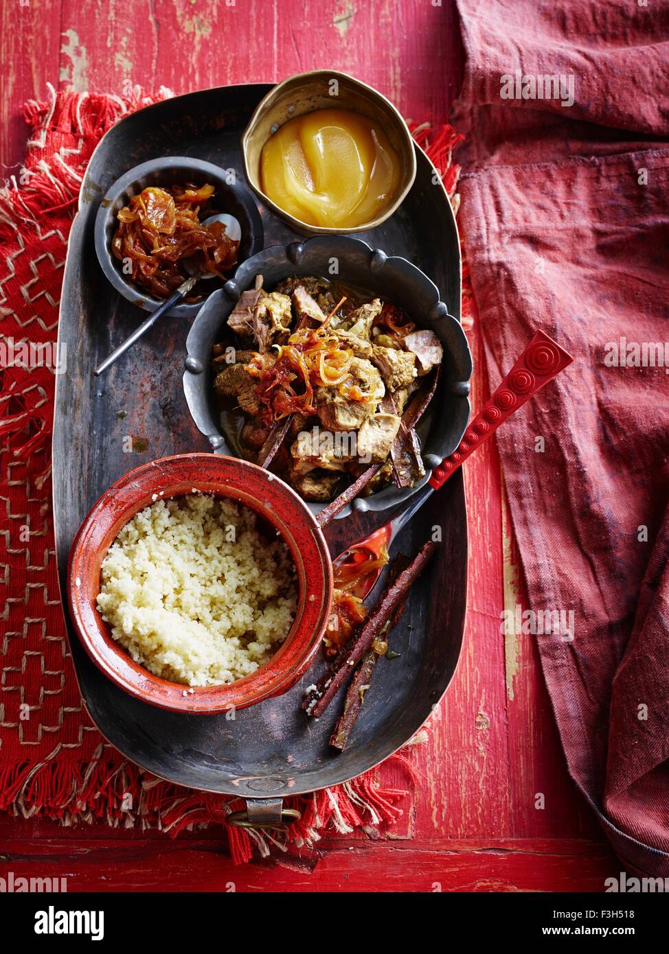 RasElHanout Tagine de cabra Fotografía de stock Alamy