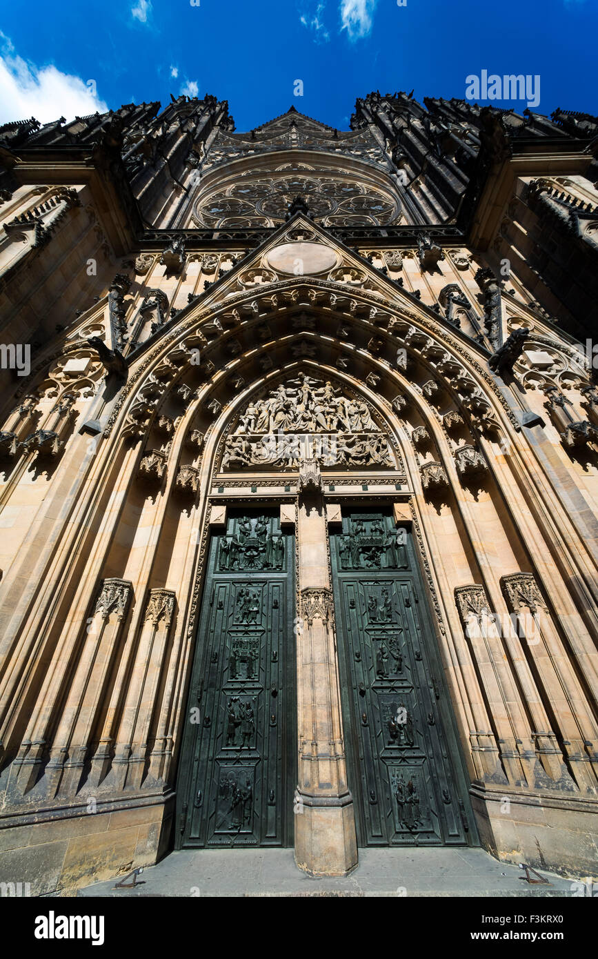 La Catedral de San Vito, el castillo de Praga, República Checa Foto de stock