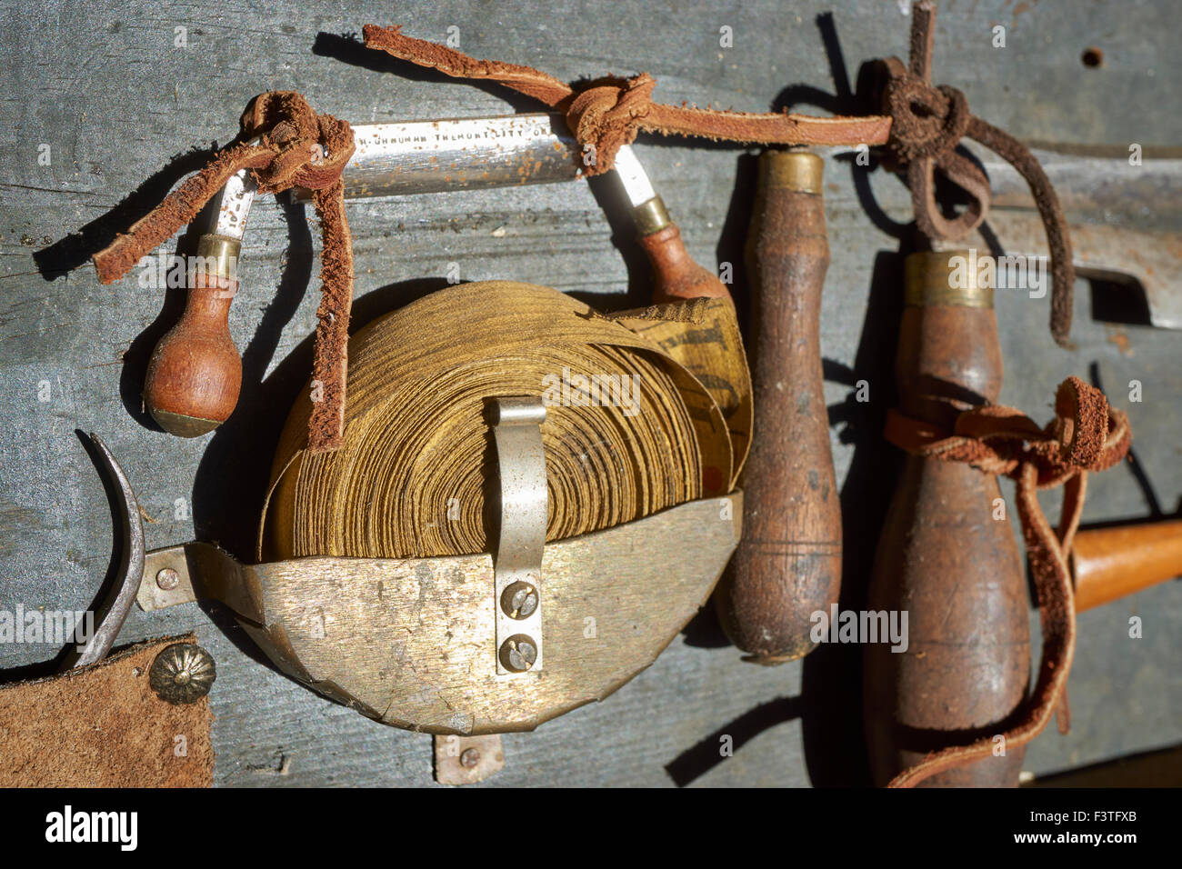 Las herramientas de trabajo de madera antiguos, Landis Valley Museum, Lancaster, Pennsylvania, EE.UU. Foto de stock
