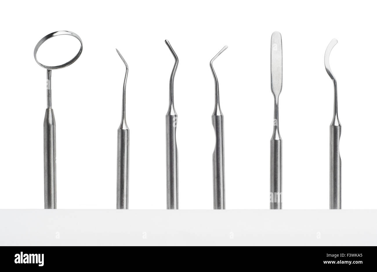 Conjunto de instrumentos de cuidados dentales Foto de stock