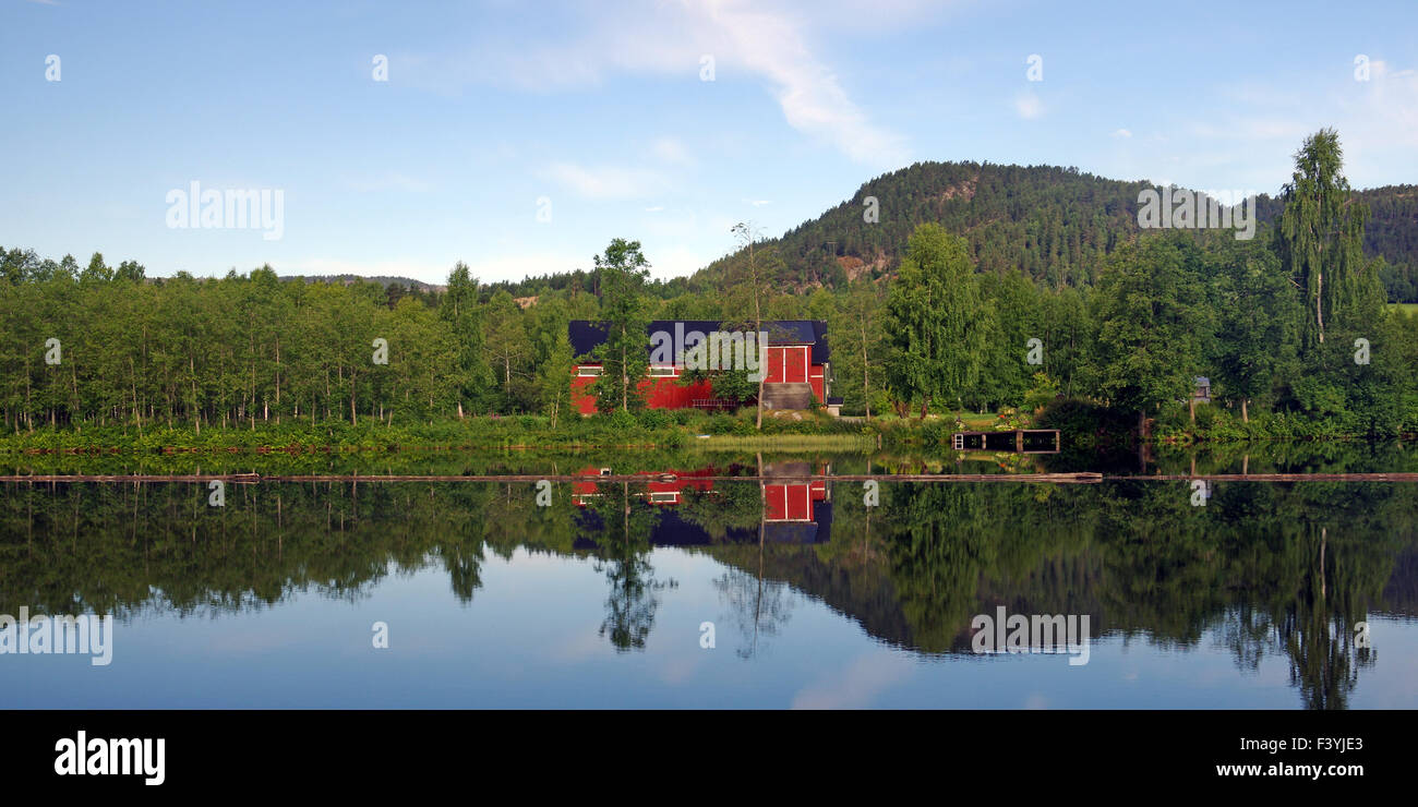 Gran Día al canal Telemark Foto de stock