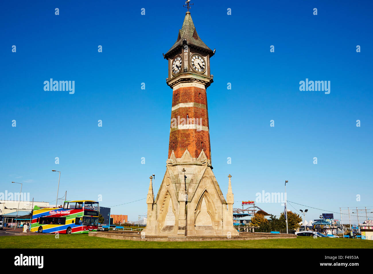 La Torre del Reloj, Skegness Skegness, Lincolnshire, Inglaterra, Reino Unido. Foto de stock