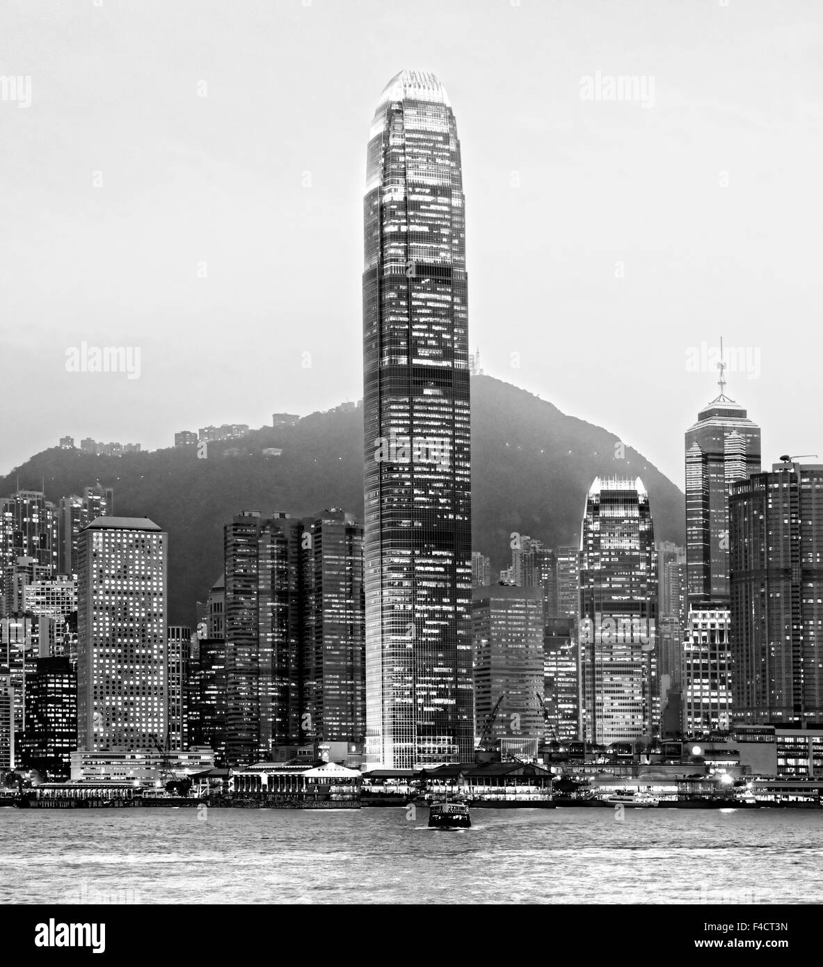 Vistas panorámicas del horizonte de Hong Kong. China. Foto de stock