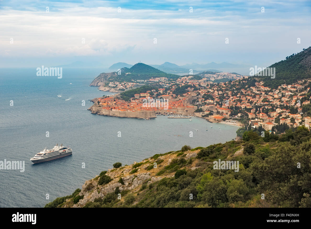La histórica ciudad de Dubrovnik, en el Mar Adriático, Croacia Foto de stock