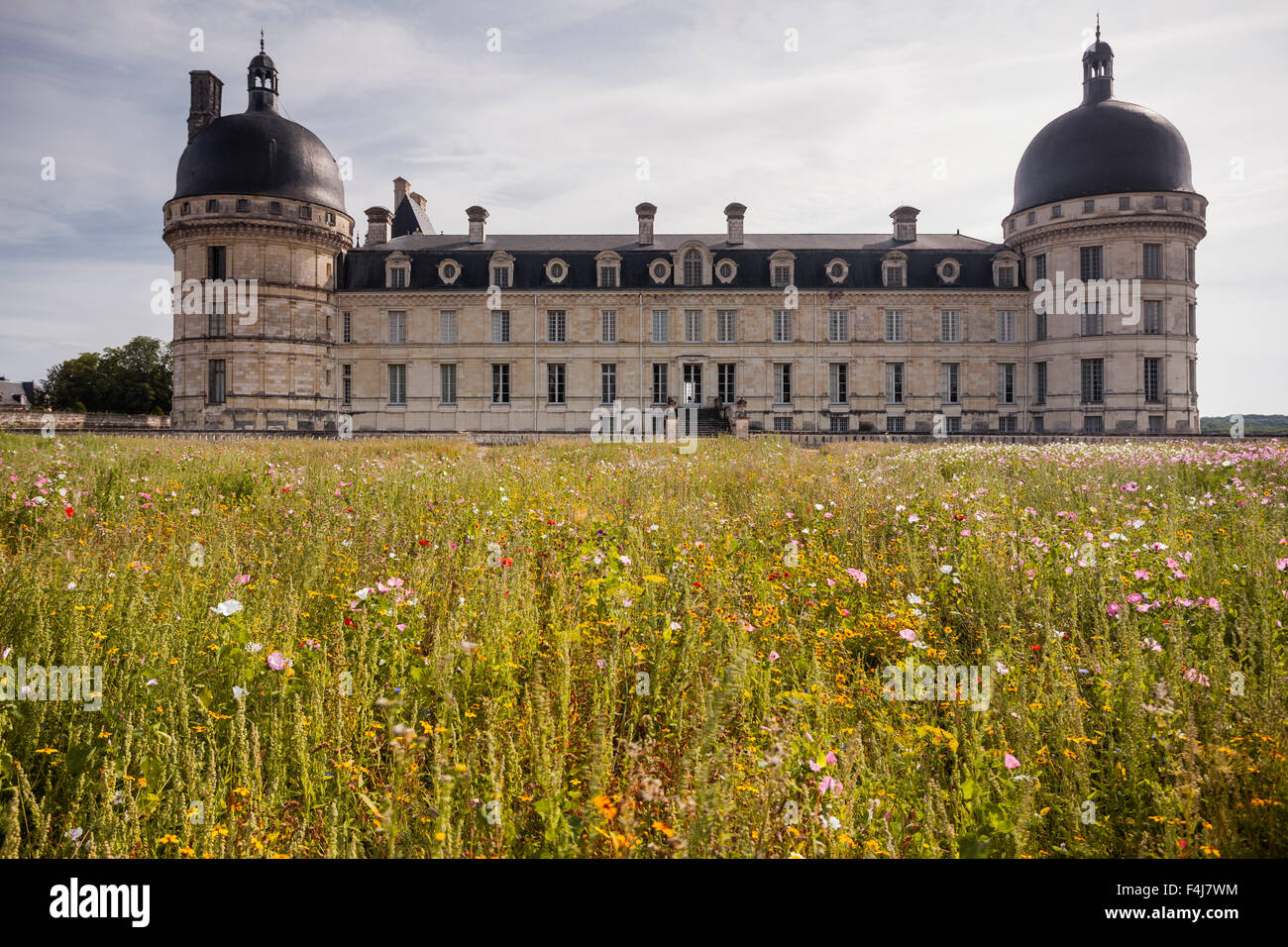 El hermoso palacio renacentista en Valencay, Indre, Francia, Europa Foto de stock