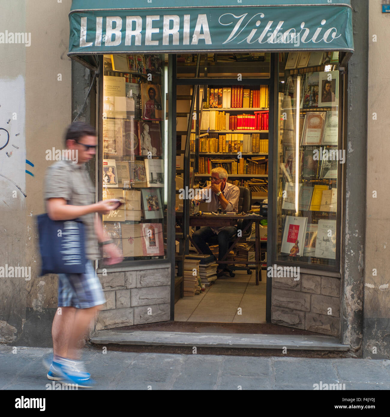 Libreria Vittorio librería Vittorio Florencia Fotografía de stock - Alamy