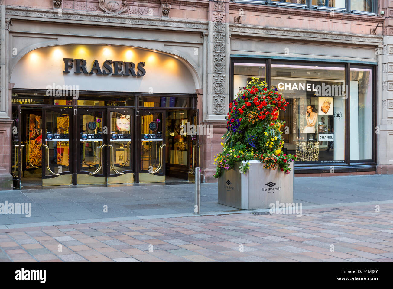 Entrada de Frasers Department Store en Buchanan Street en el centro de la ciudad de Glasgow, Escocia, Reino Unido Foto de stock