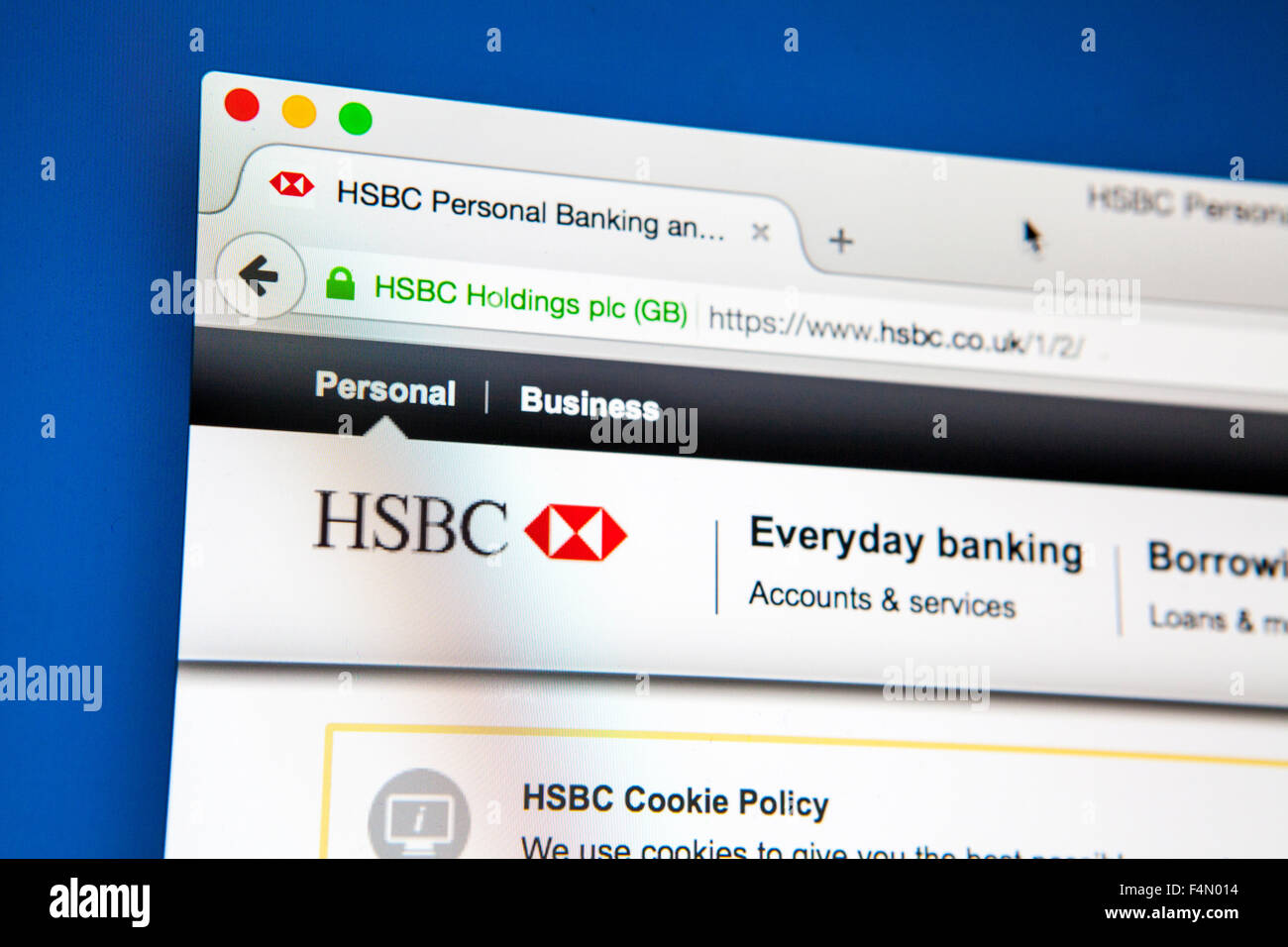 Londres, Reino Unido - El 20 de junio de 2015: La página de inicio del sitio web oficial de HSBC - el mundo del tercer mayor banco por activos, el 20 de junio Foto de stock
