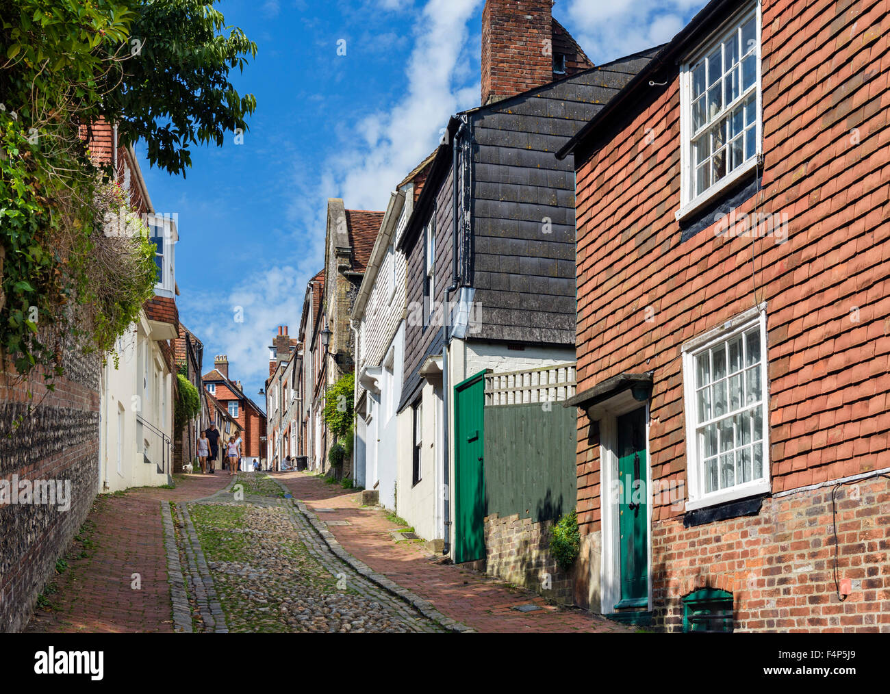 Keere Street en la ciudad vieja, Lewes, East Sussex, Inglaterra, Reino Unido. Foto de stock