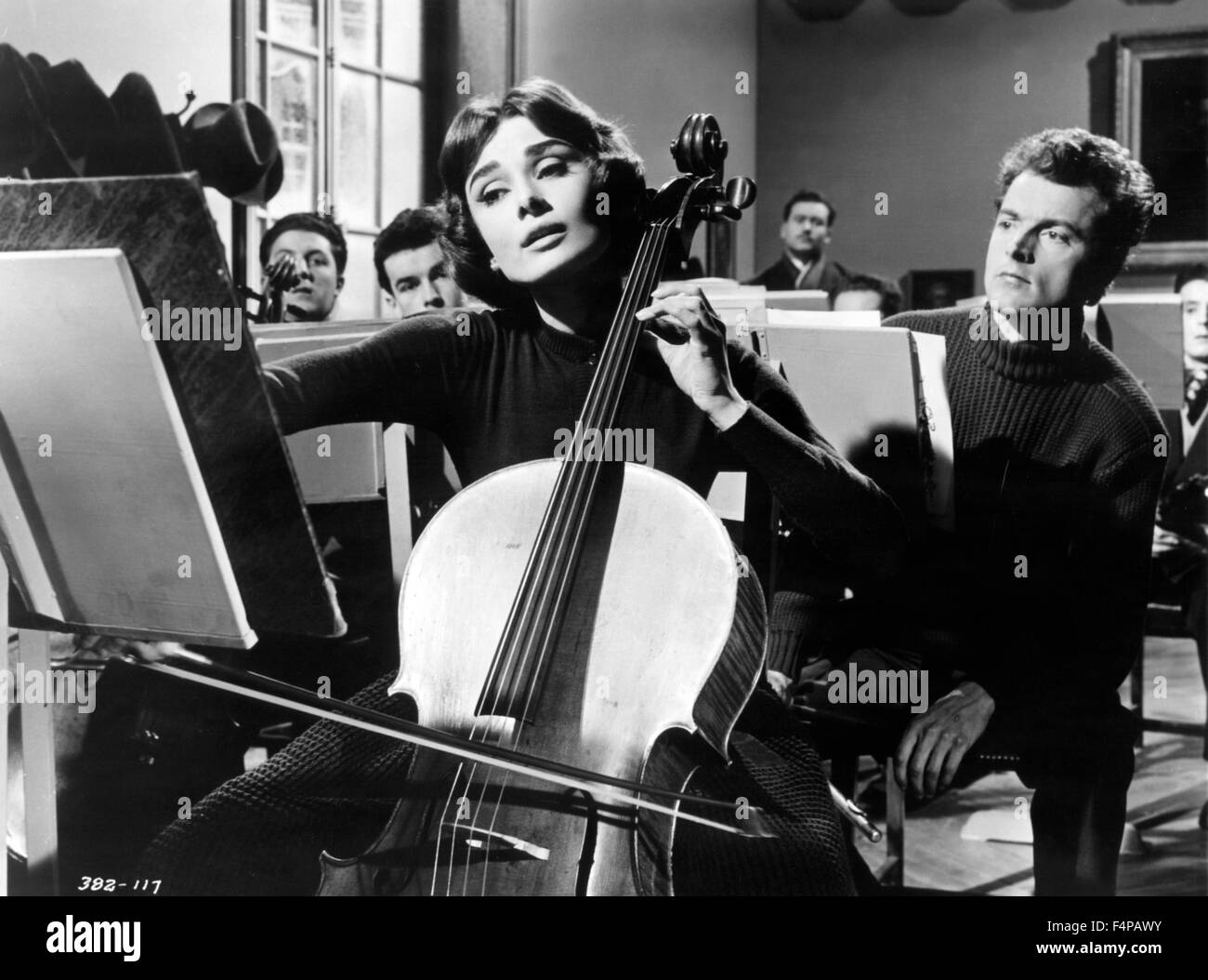 Audrey Hepburn / amor en la tarde de 1957 dirigida por Billy Wilder Foto de stock