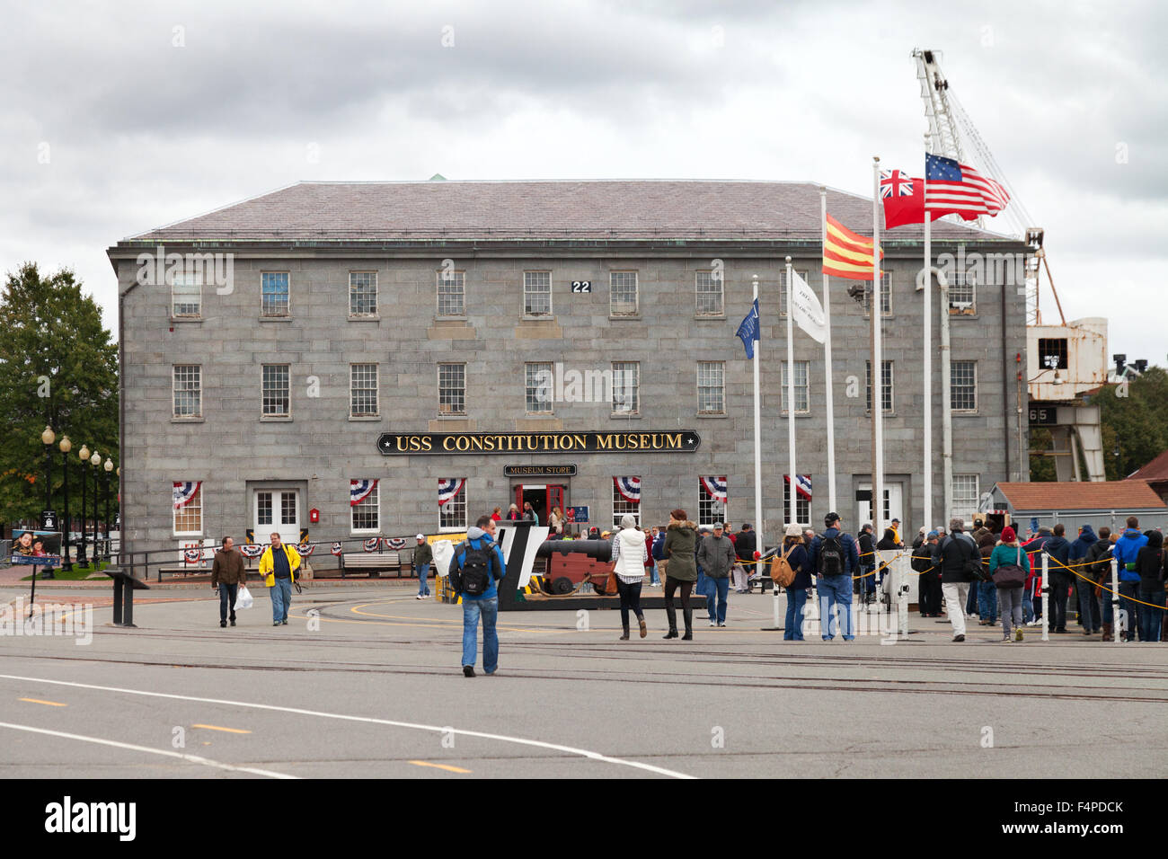 El USS Constitution edificio del museo, en el Freedom Trail de Boston, Massachusetts, EE.UU. Foto de stock