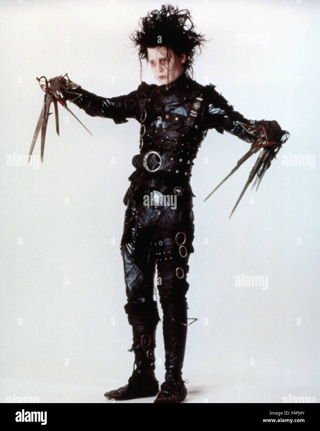 Johnny Depp / Eduardo Manostijeras / 1990 dirigida por Tim Burton [20º  Century Fox Film Corpo] Fotografía de stock - Alamy