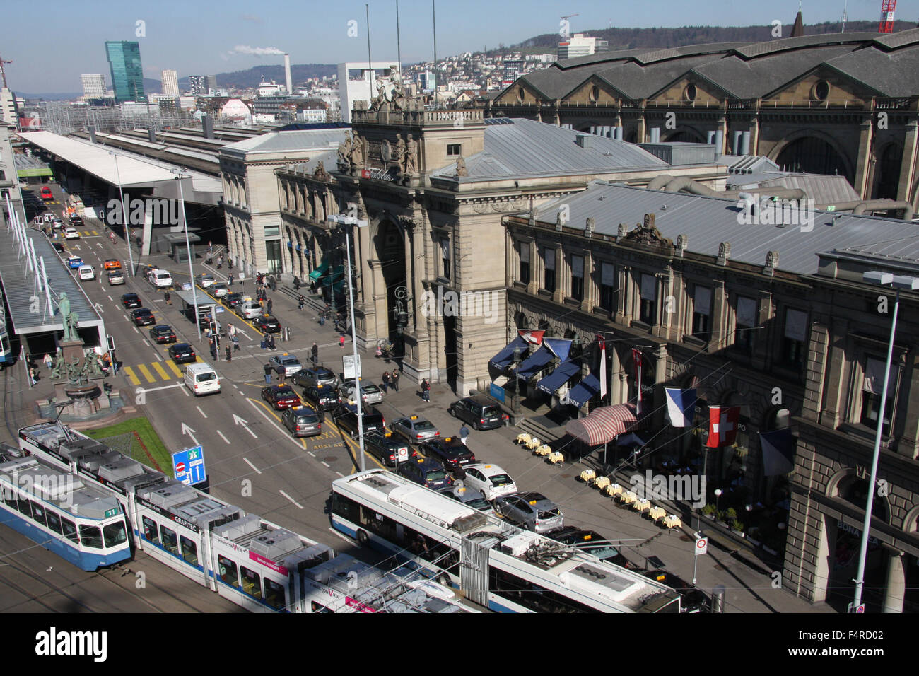 Zurich, Suiza, Europa, Bahnhofplatz, estación central, estación de