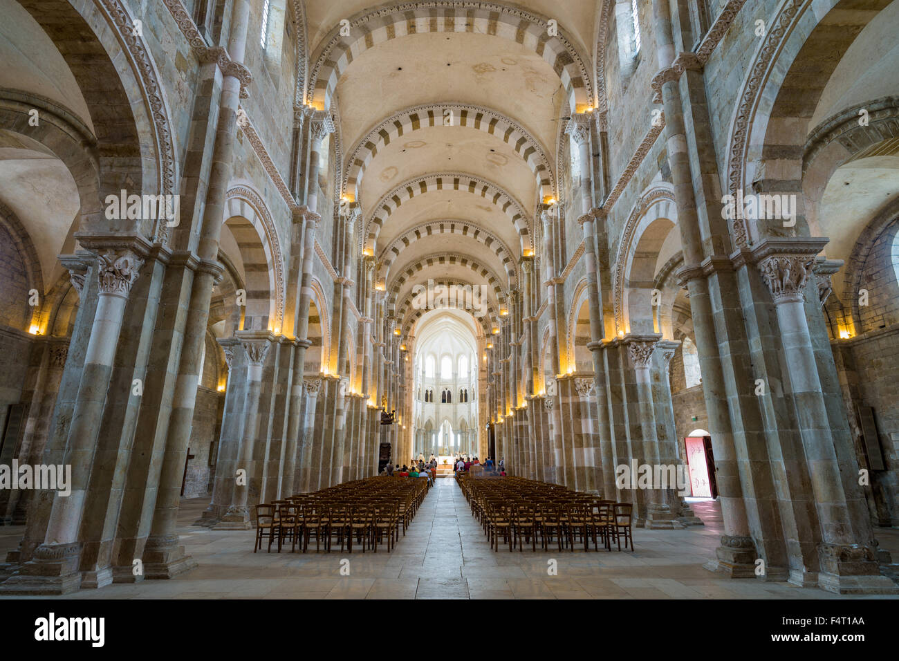 Iglesia de marie madeleine sainte interior Fotos e Imágenes de stock