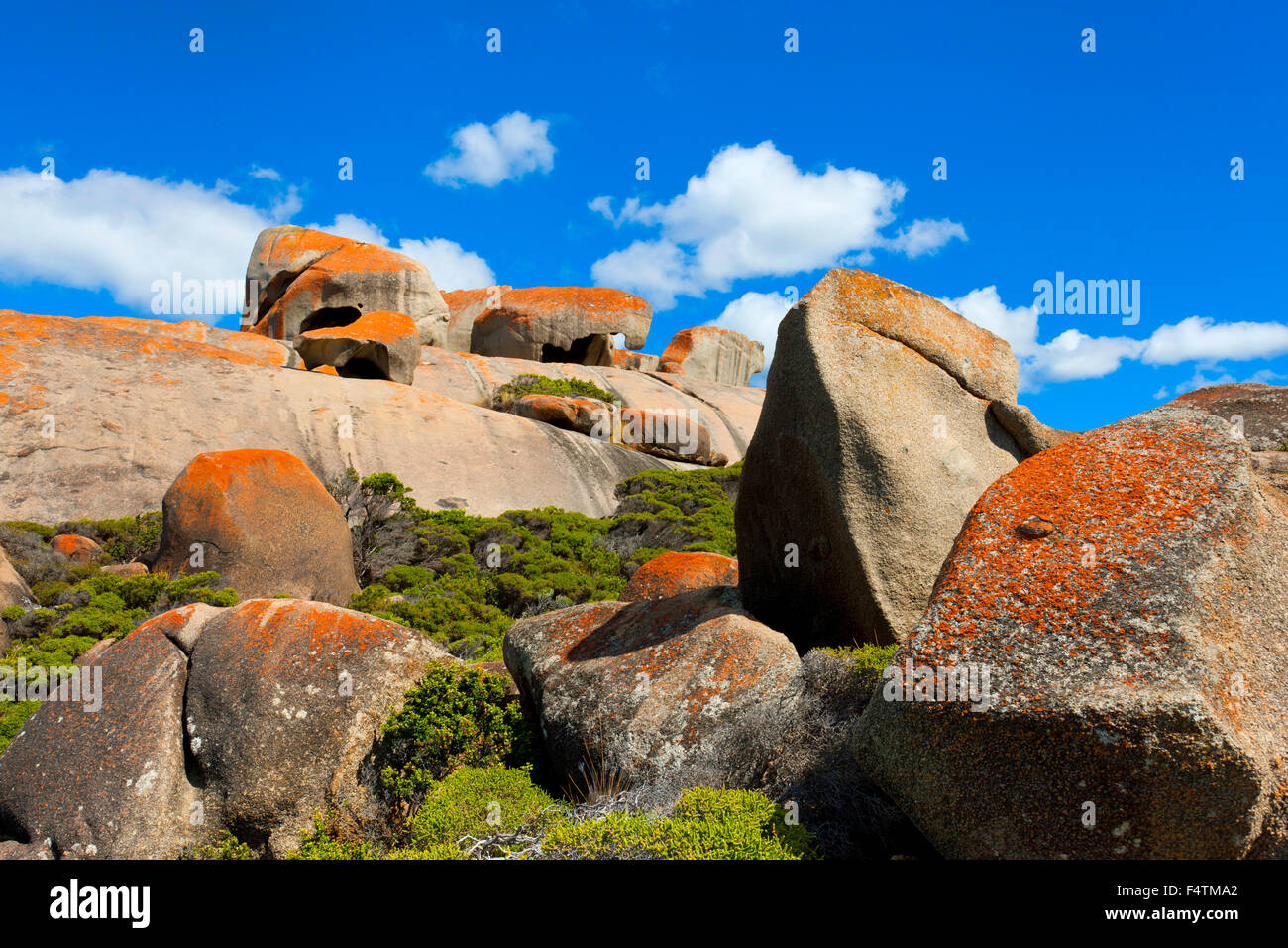 Notable rock, Australia, Sur de Australia, Isla Canguro, Parque Nacional Flinders Chase, rock, Cliff, líquenes Foto de stock