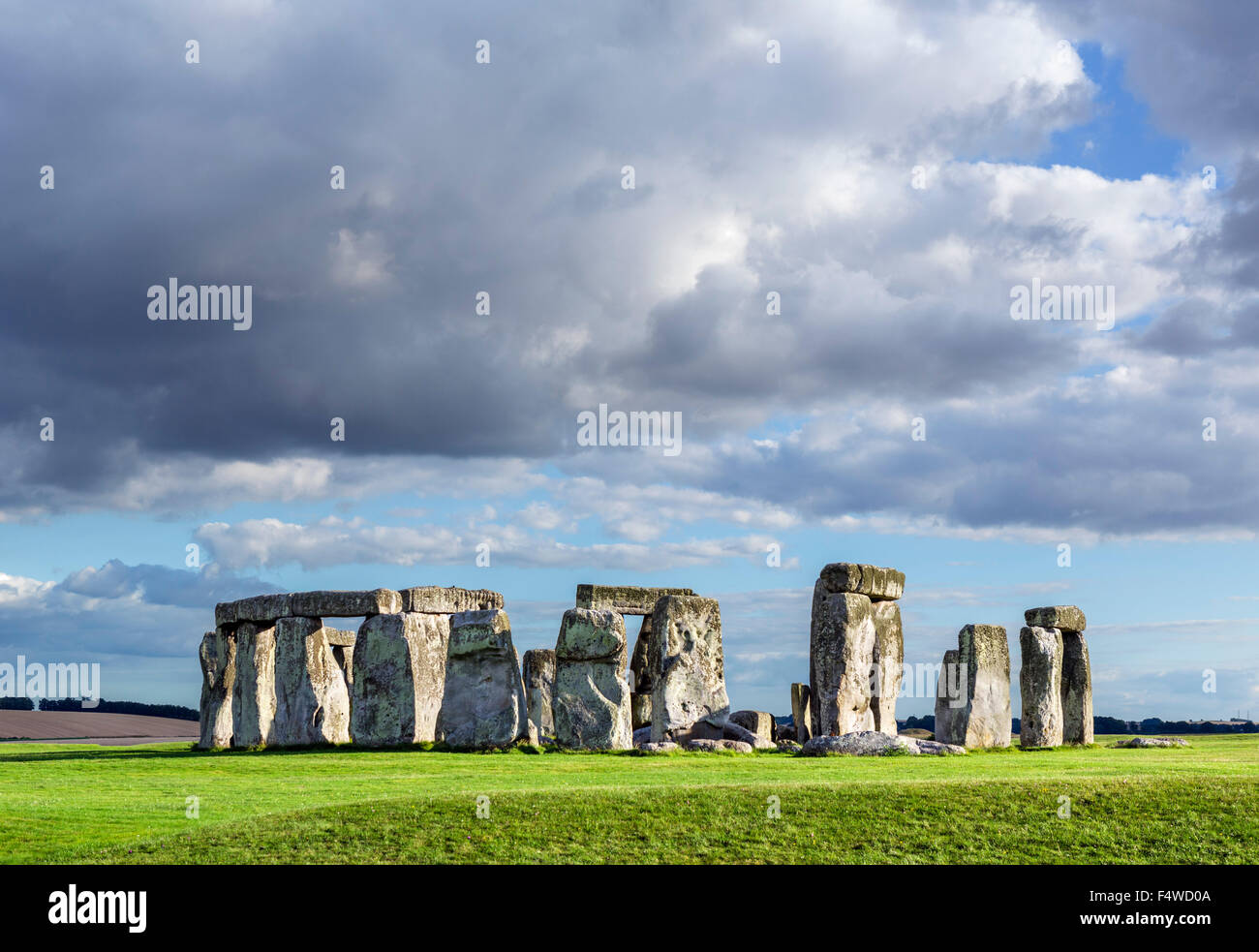 Stonehenge, cerca de Amesbury, Wiltshire, Inglaterra, Reino Unido. Foto de stock