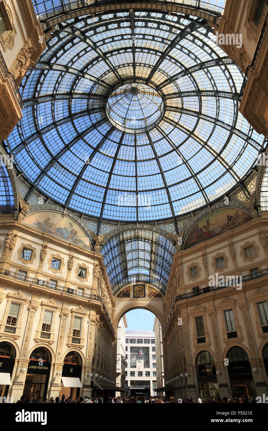 La Galleria Vittorio Emanuele II, galería, Milano, Milán, Lombardía, Lombardía, Italia Foto de stock