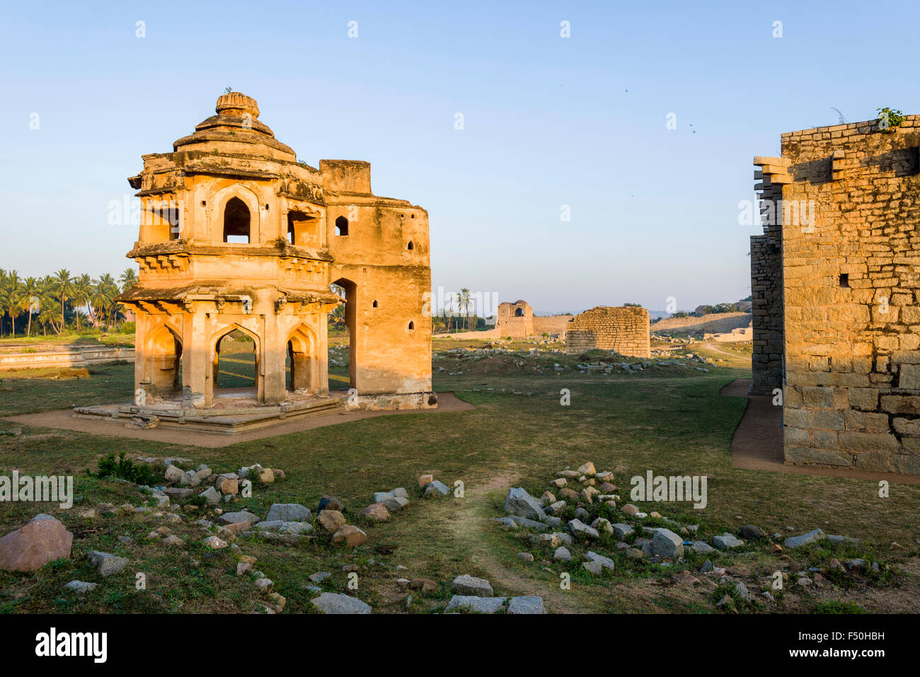 El área de menta, una parte de las ruinas del antiguo imperio vijayanagara, que fue establecida en 1336 por harihara i y su brothe Foto de stock