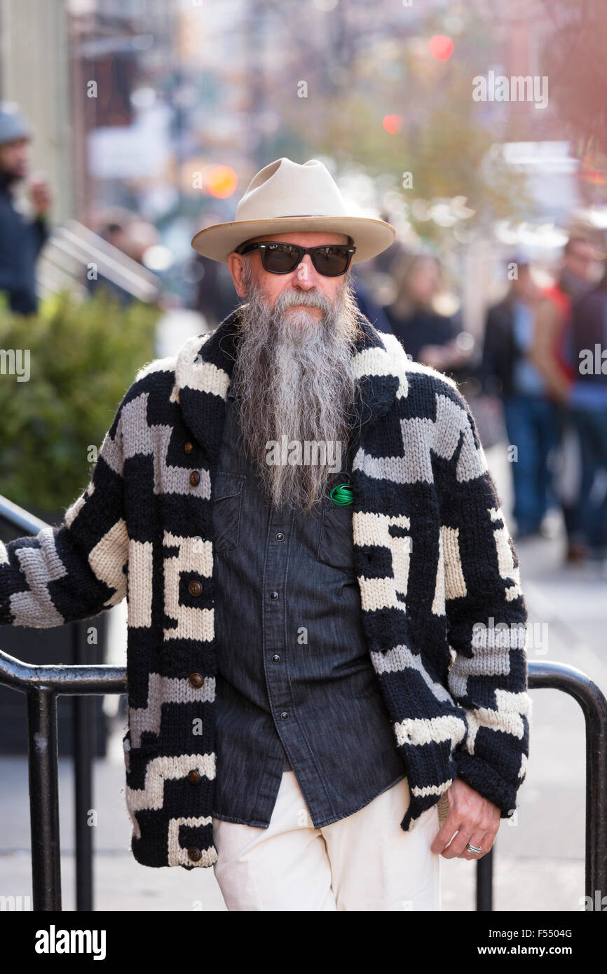 Vestimenta masculina la elegancia mira hombres coordina la moda y