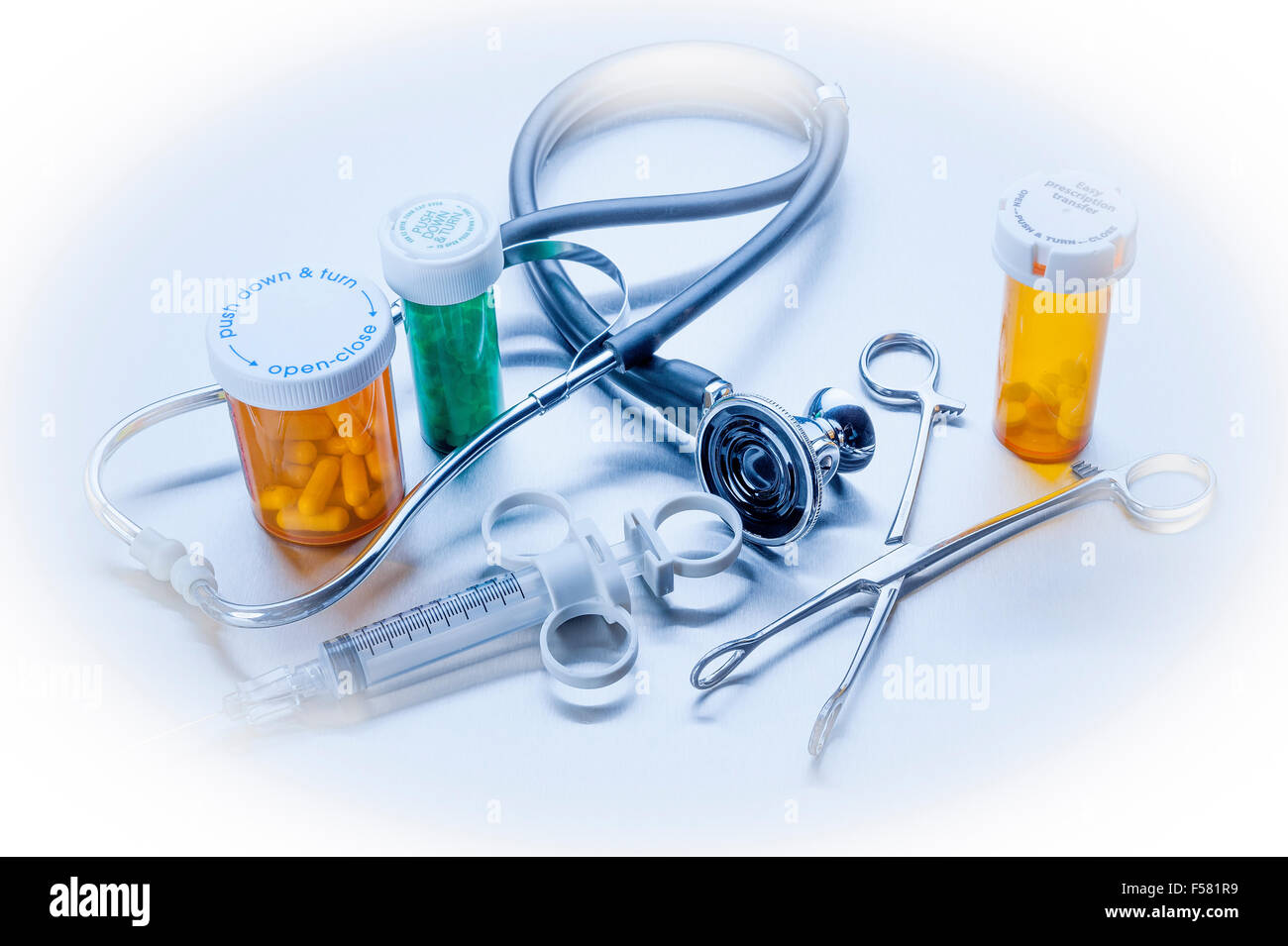 Healthcare Medical objetos en azul Foto de stock