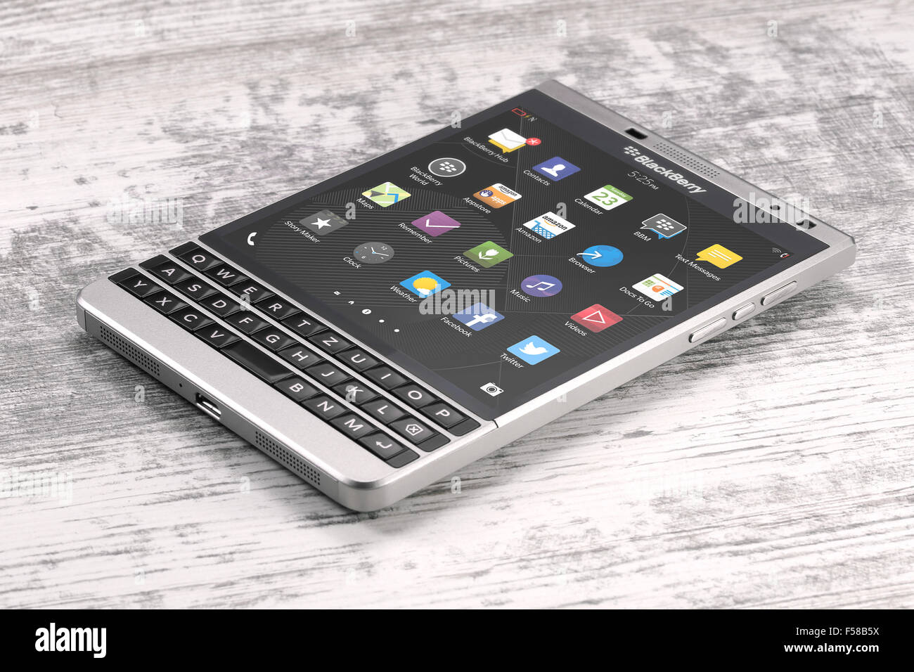 Blackberry mobile fotografías e imágenes de alta resolución - Alamy