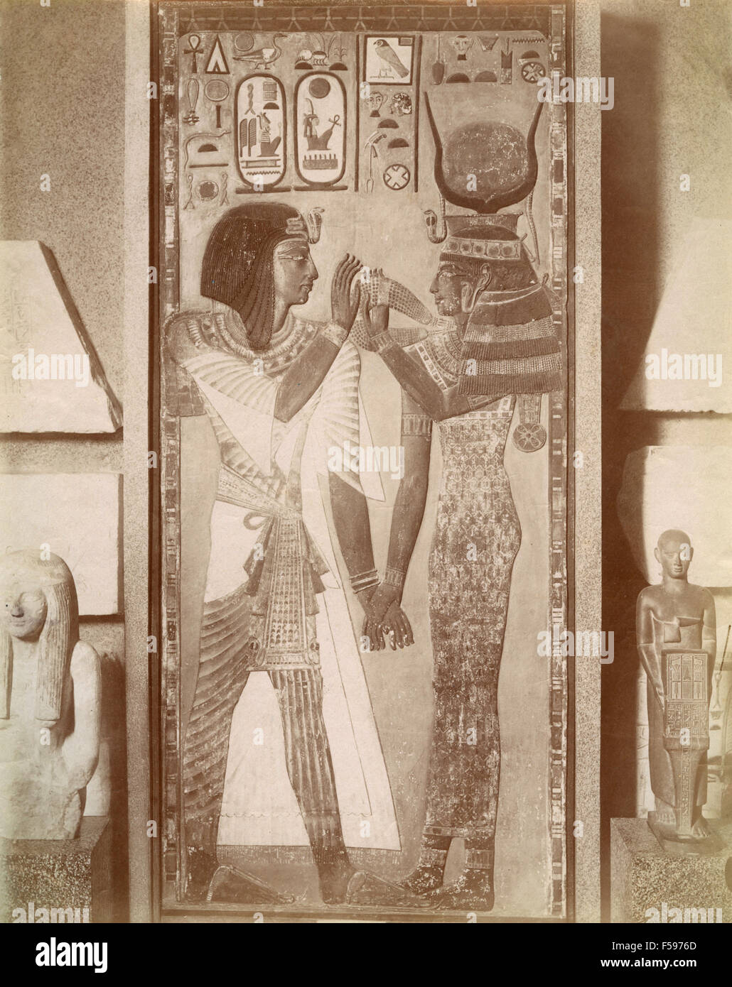 Faraón Seti y la diosa Hathor, Egipto Foto de stock