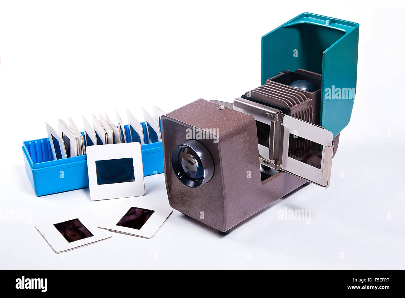 Slide film projector fotografías e imágenes de alta resolución - Página 2 -  Alamy