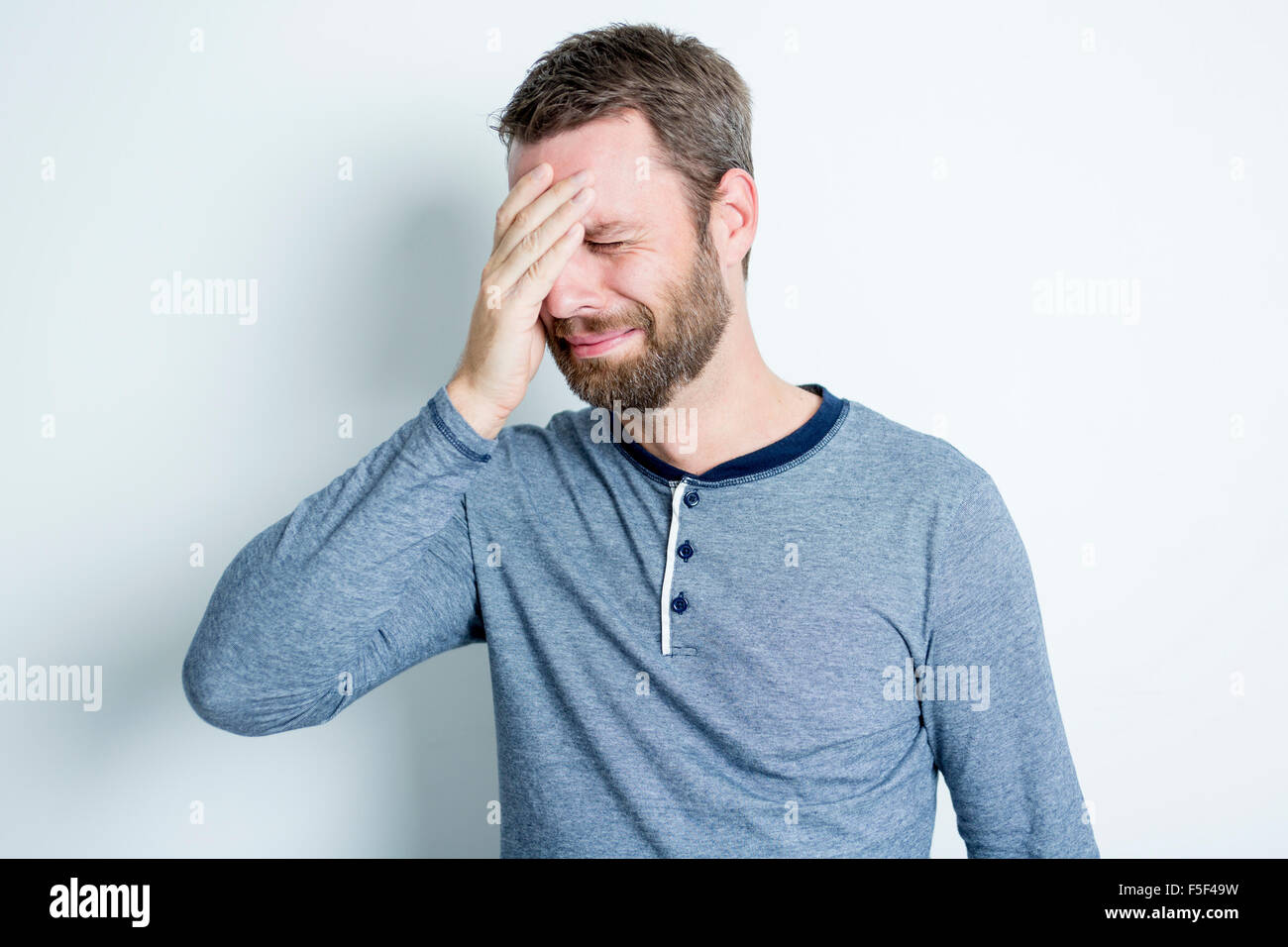 Sad boy pensive Imágenes vectoriales de stock - Alamy