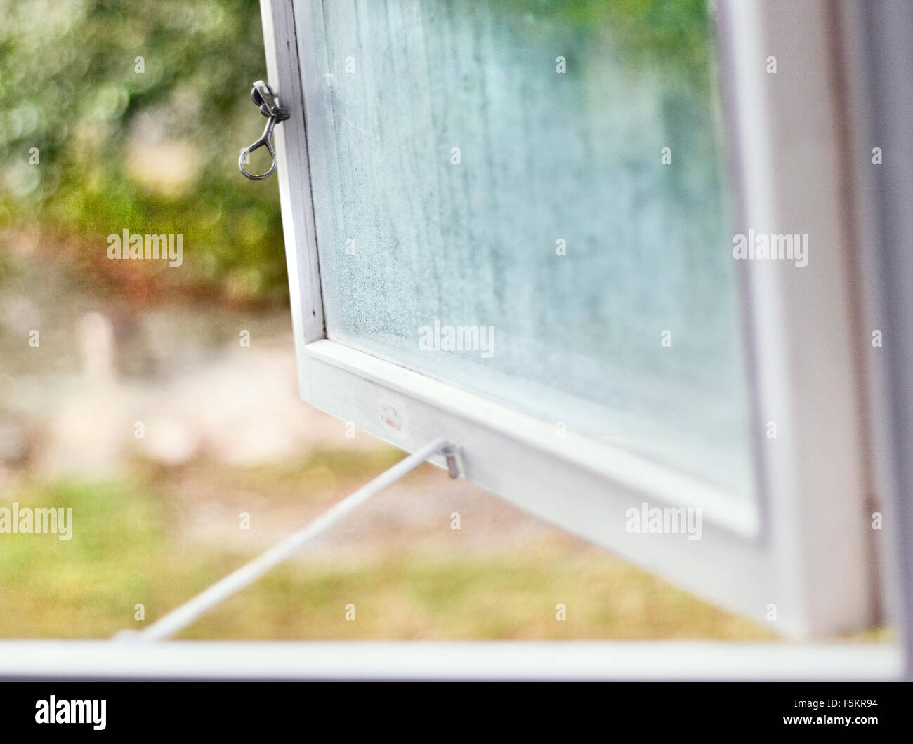 Ventana abierta fotografías e imágenes de alta resolución Alamy