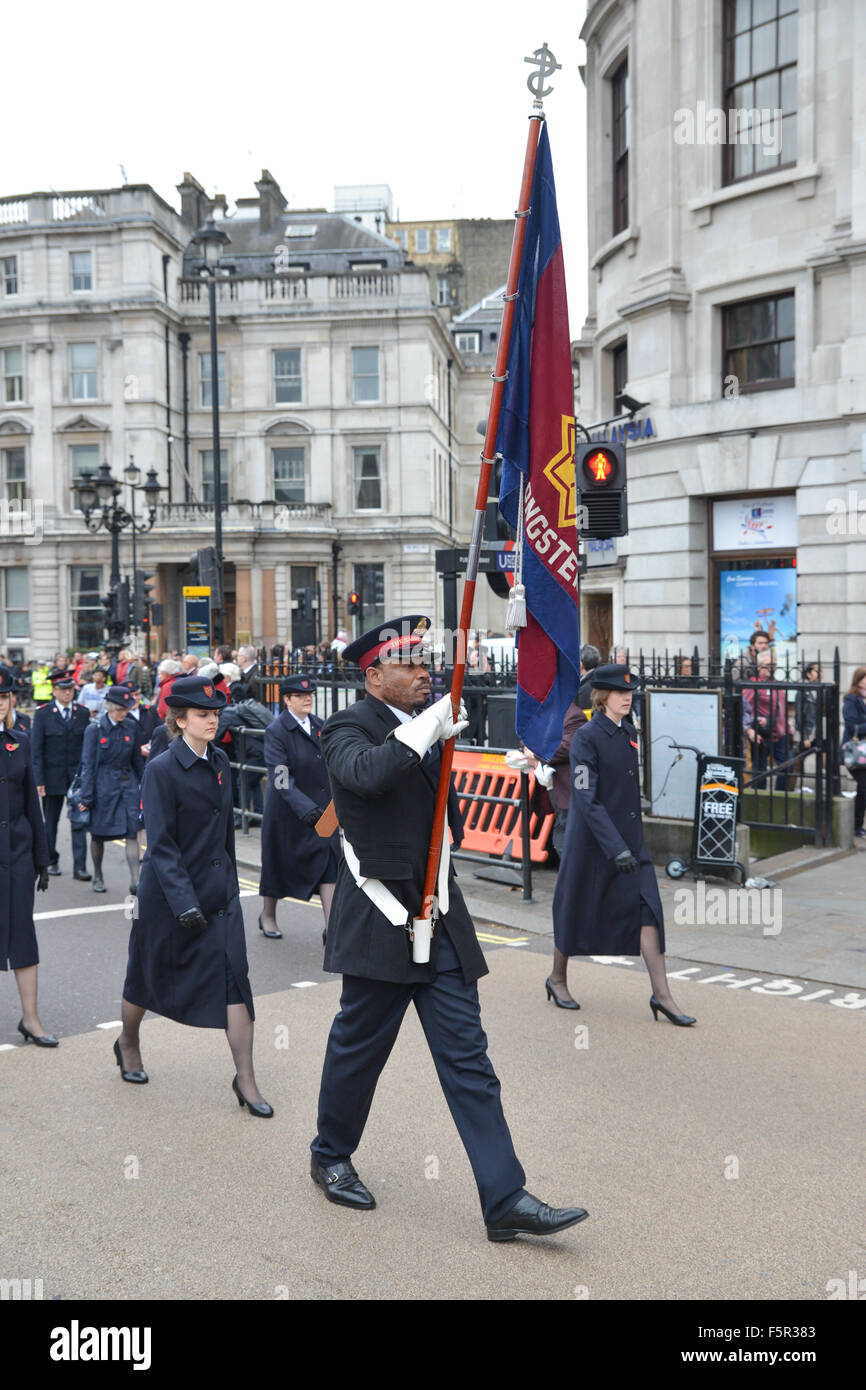 Regent Street, Londres, Reino Unido. 8 de noviembre de 2015 Recuerdo Domingo: El Ejército de Salvación el desfile desde Whitehall hasta Oxford Street. Foto de stock