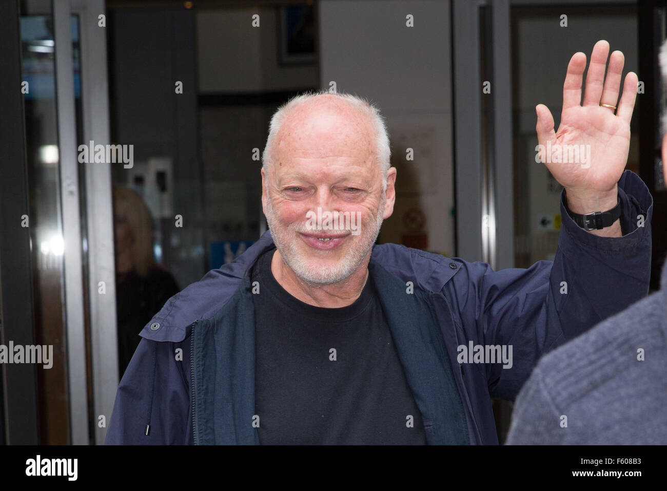 Celebridades en BBC Radio 2 presentando: David Gilmour donde: Londres, Reino Unido cuando: 24 Sep 2015 Foto de stock