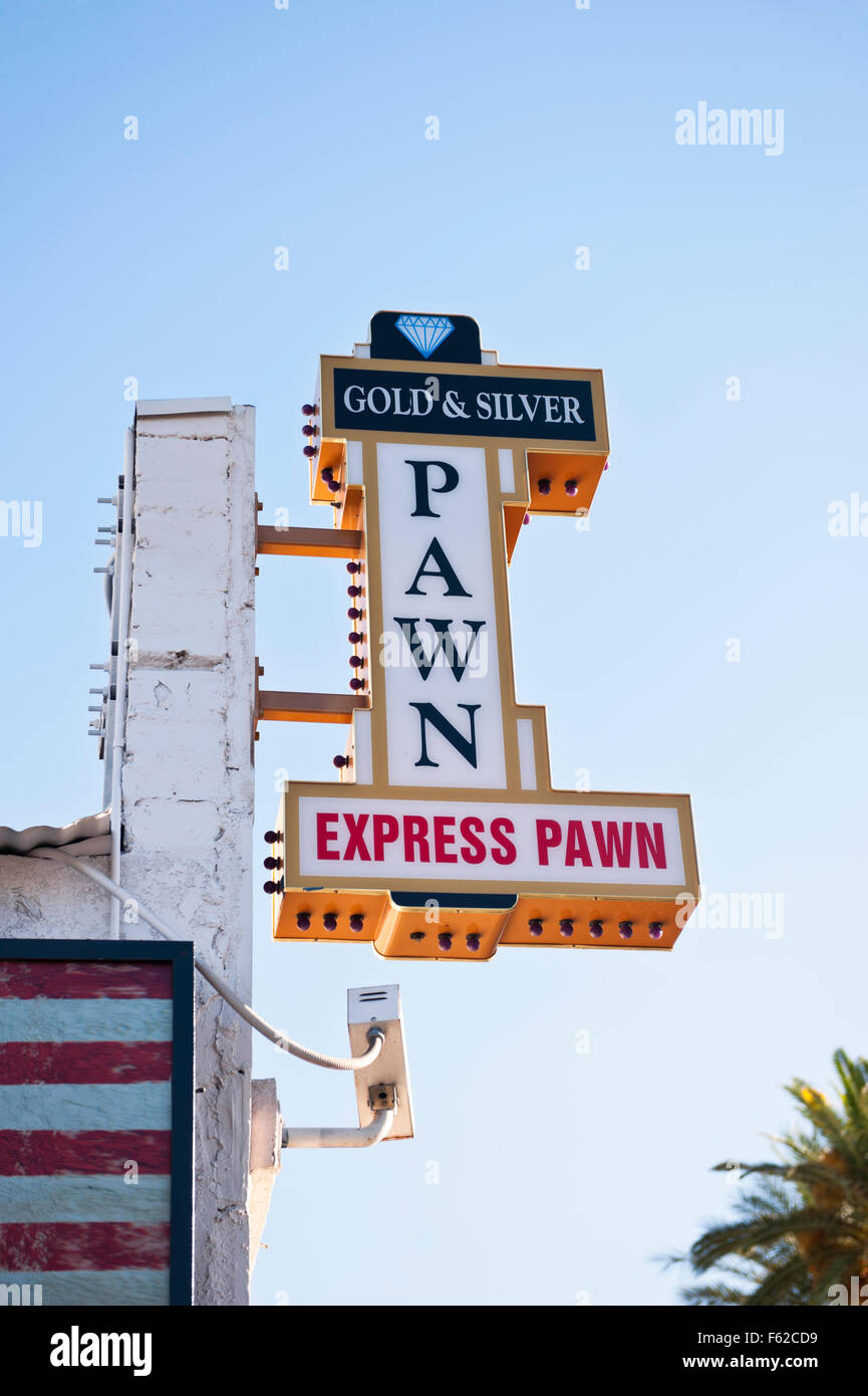 El famoso Pawnstars Pawn Stars 'Gold & Silver' Pawn Shop en Las Vegas,  Nevada. Se hizo famoso por la televisión por cable History Channel  Fotografía de stock - Alamy