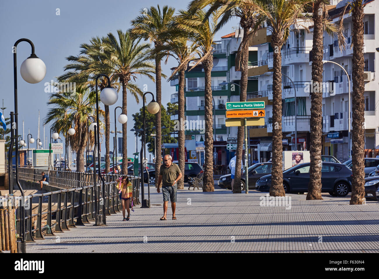 Huelva punta umbria beach fotografías e imágenes de alta resolución - Alamy
