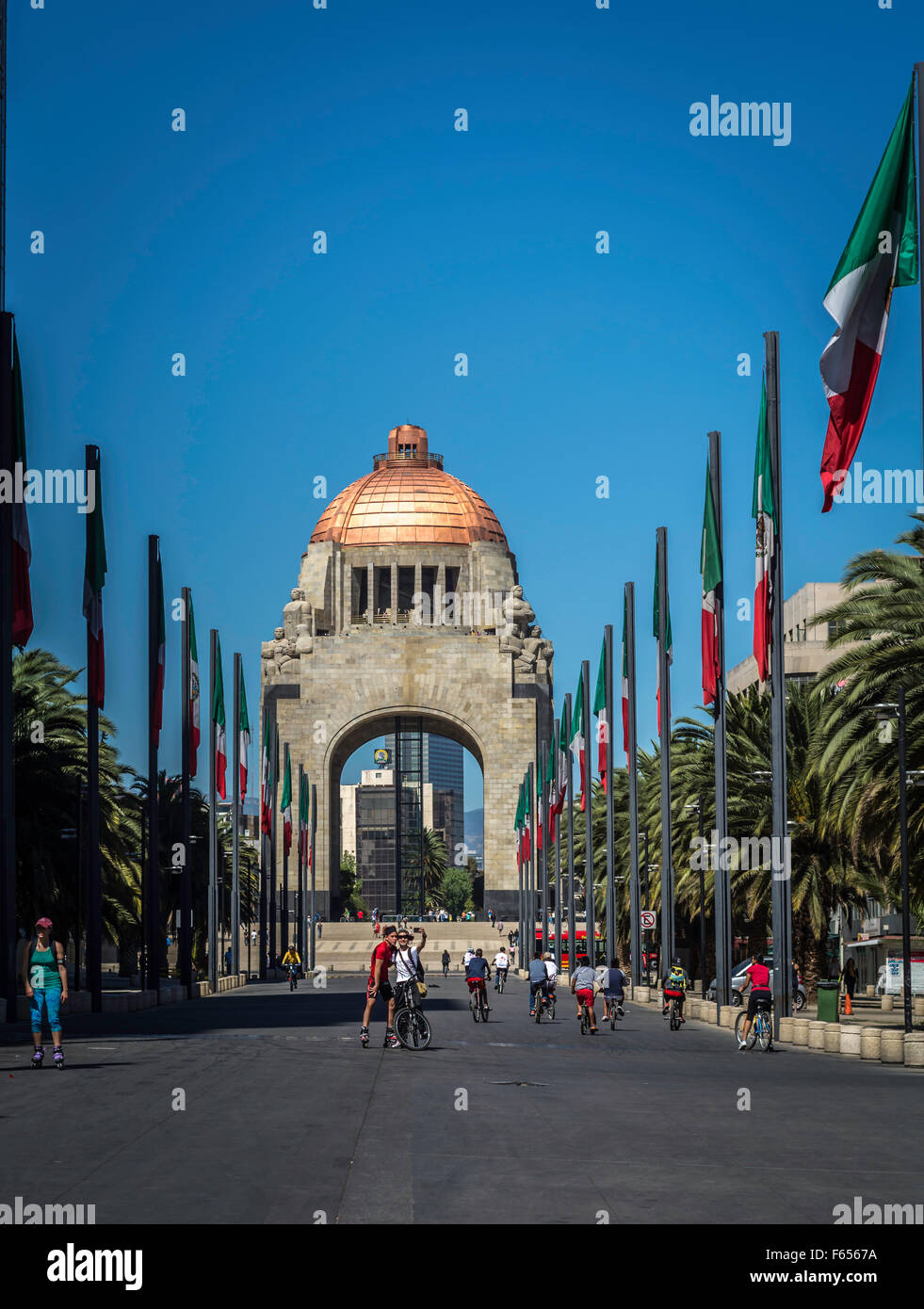 Monumento a la revolución en la Ciudad de México Foto de stock