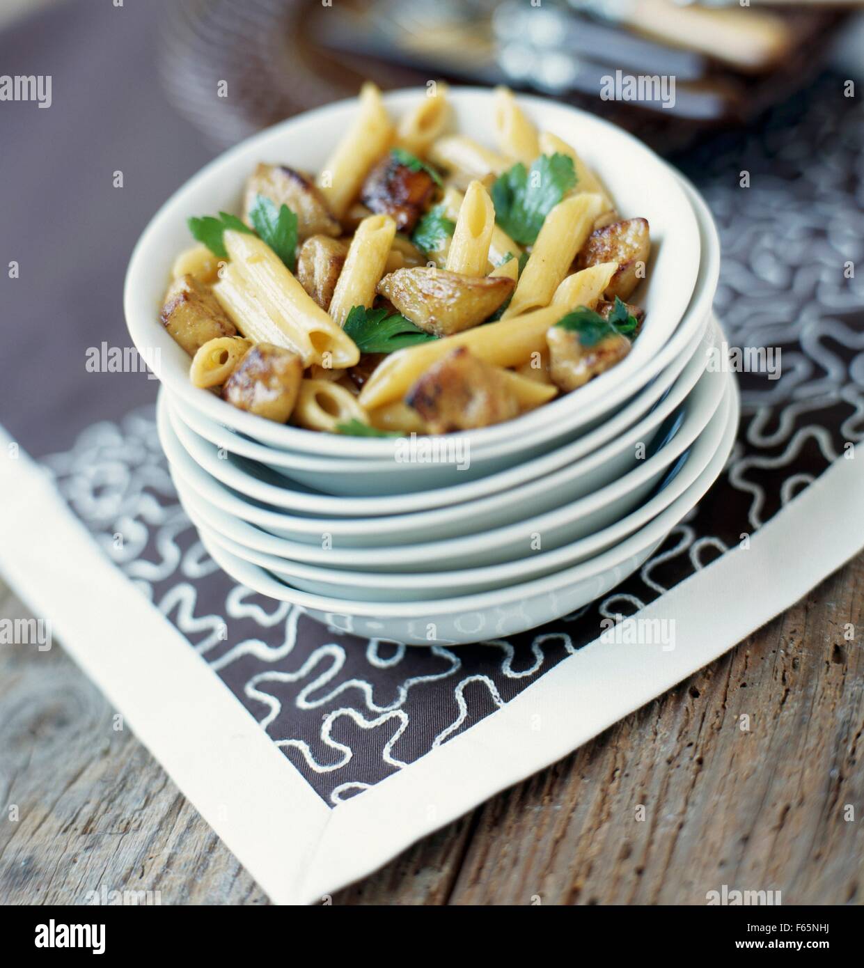 Penne con foie gras Foto de stock