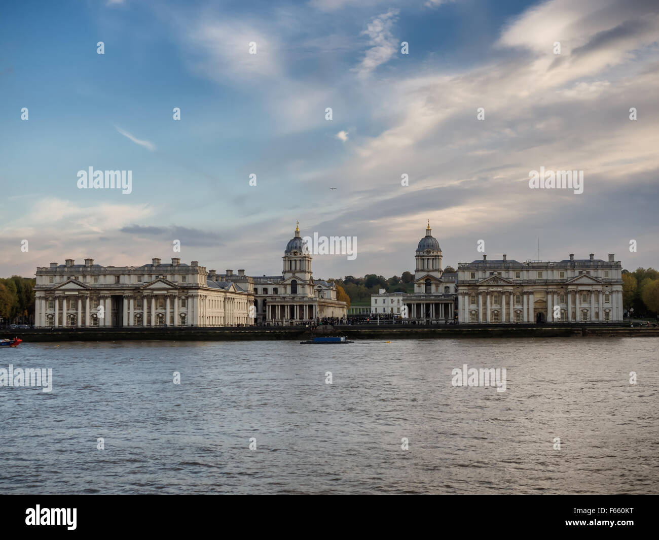 El Old Royal Naval College en Greenwich Village, Londres, Reino Unido Foto de stock