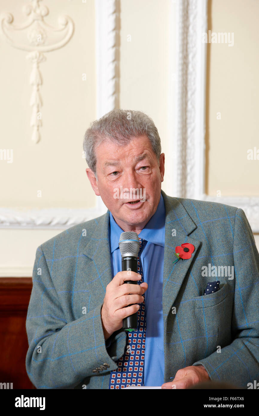 Patrick Obispo al Oldie almuerzo literario 10-11-15 Foto de stock